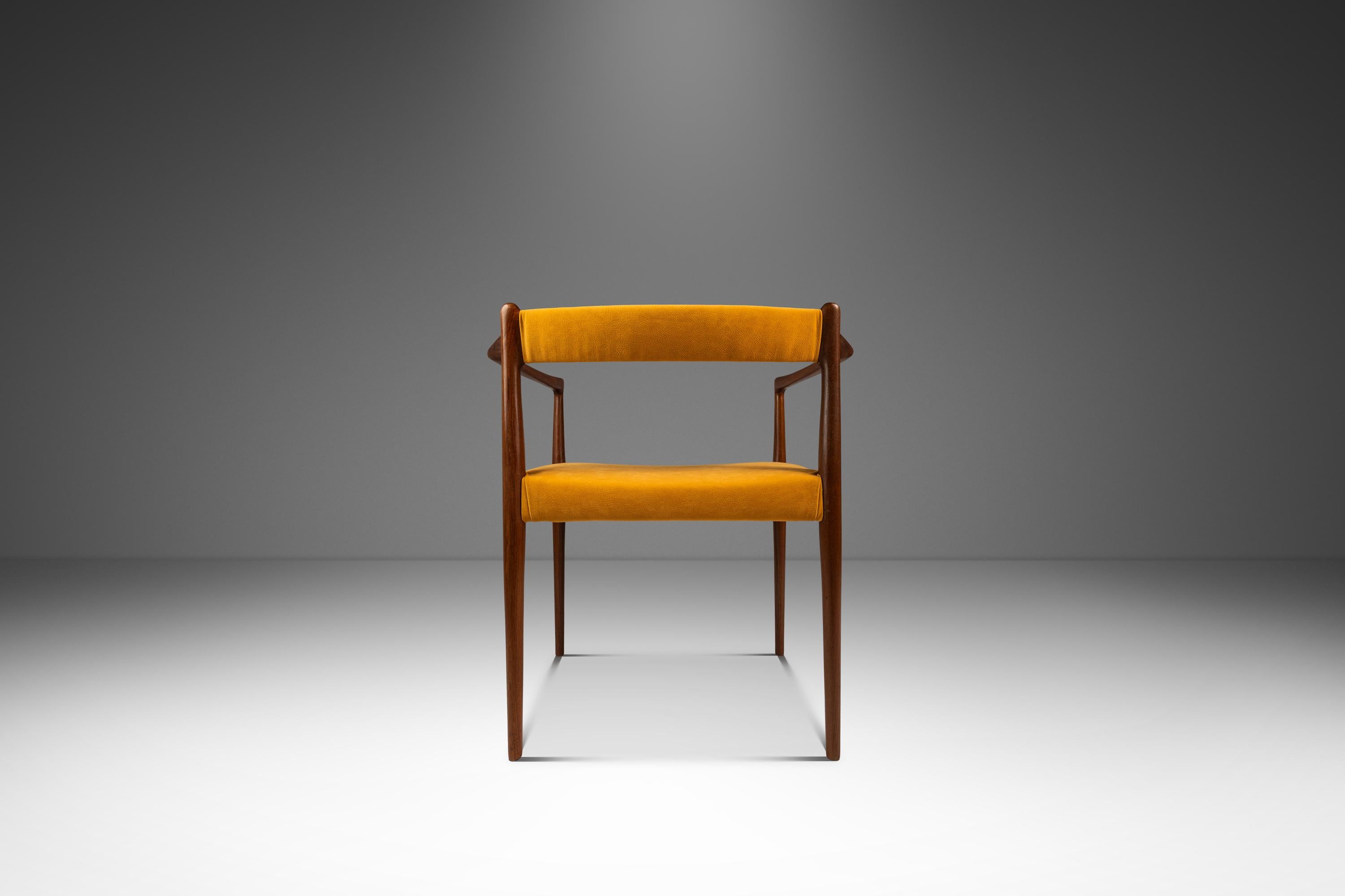 Danese RARE Sculpted Armchair, Helge Vestergaard Jensen, Peder Pederse, Denmark, 1960s in vendita