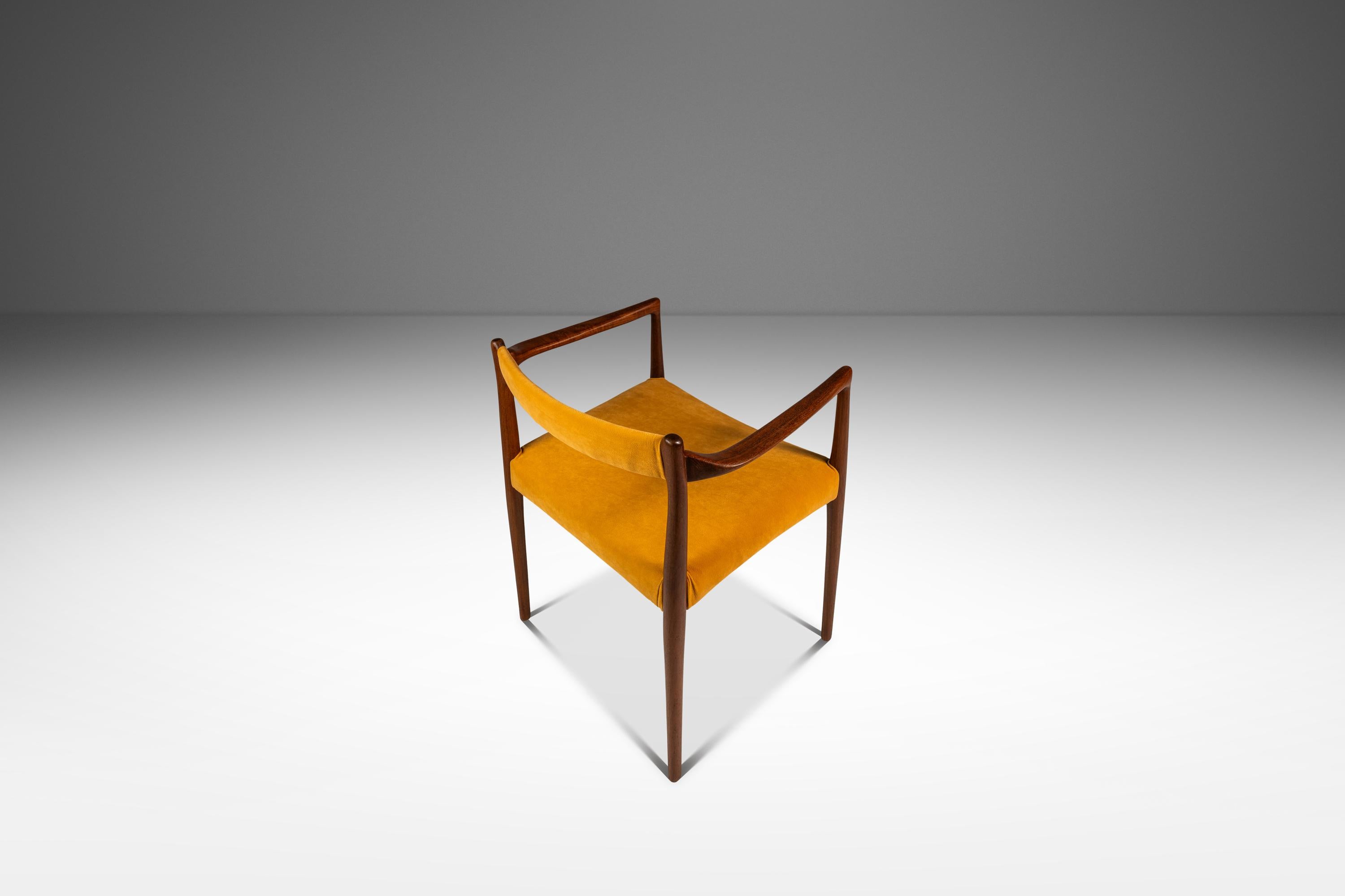 RARE Sculpted Armchair, Helge Vestergaard Jensen, Peder Pederse, Denmark, 1960s In condizioni buone in vendita a Deland, FL