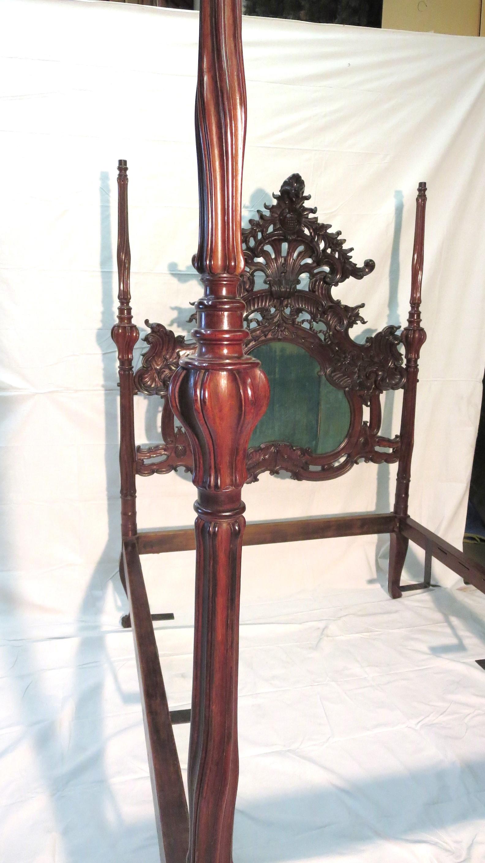 Rare Sculpted Colonial Portuguese 17th/18th C. Jacaranda Queen Bed Antique LA CA For Sale 1