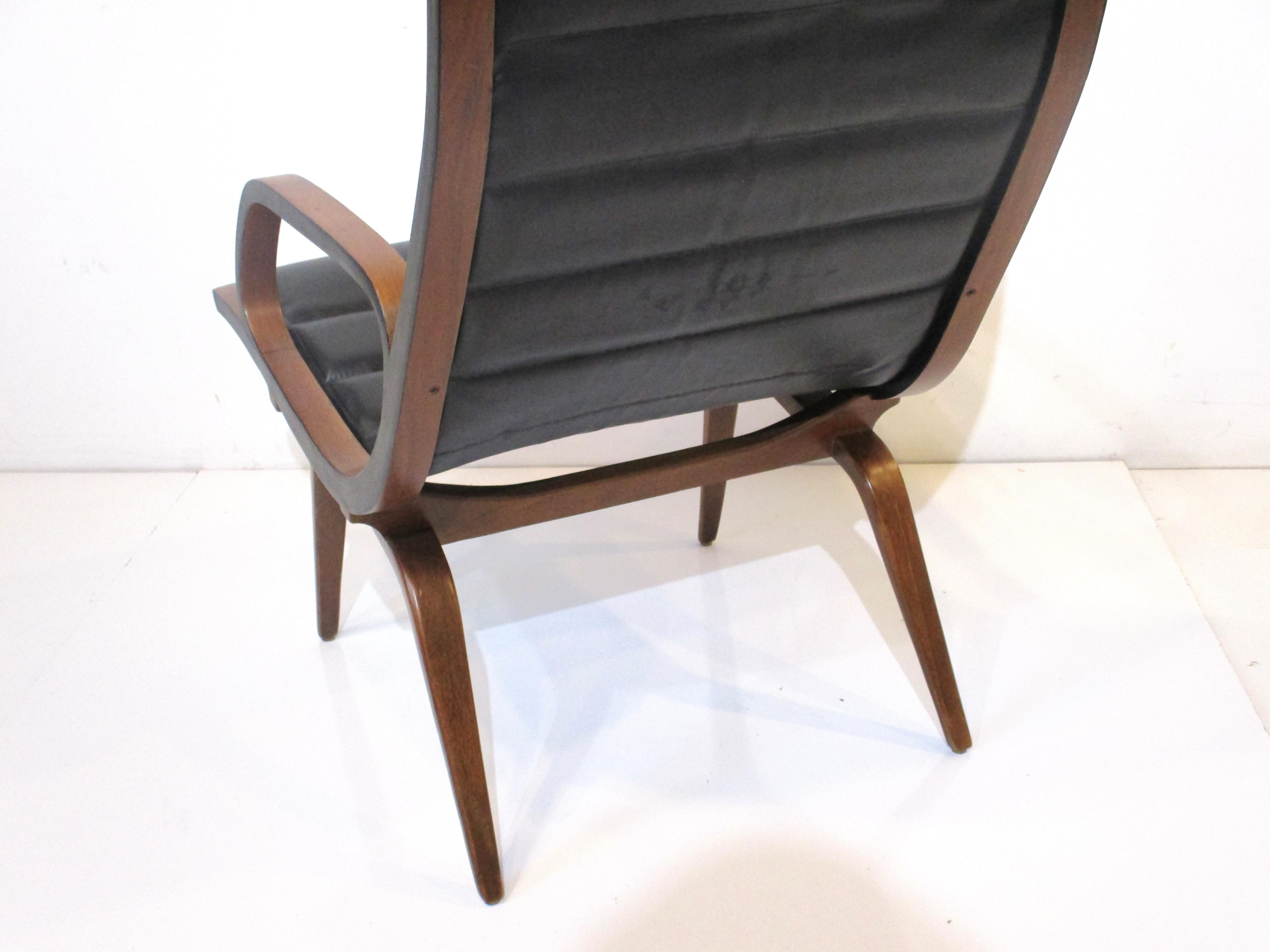 Rare Sculptural Arm / Lounge Chair by Norman Chener for Plycraft For Sale 3