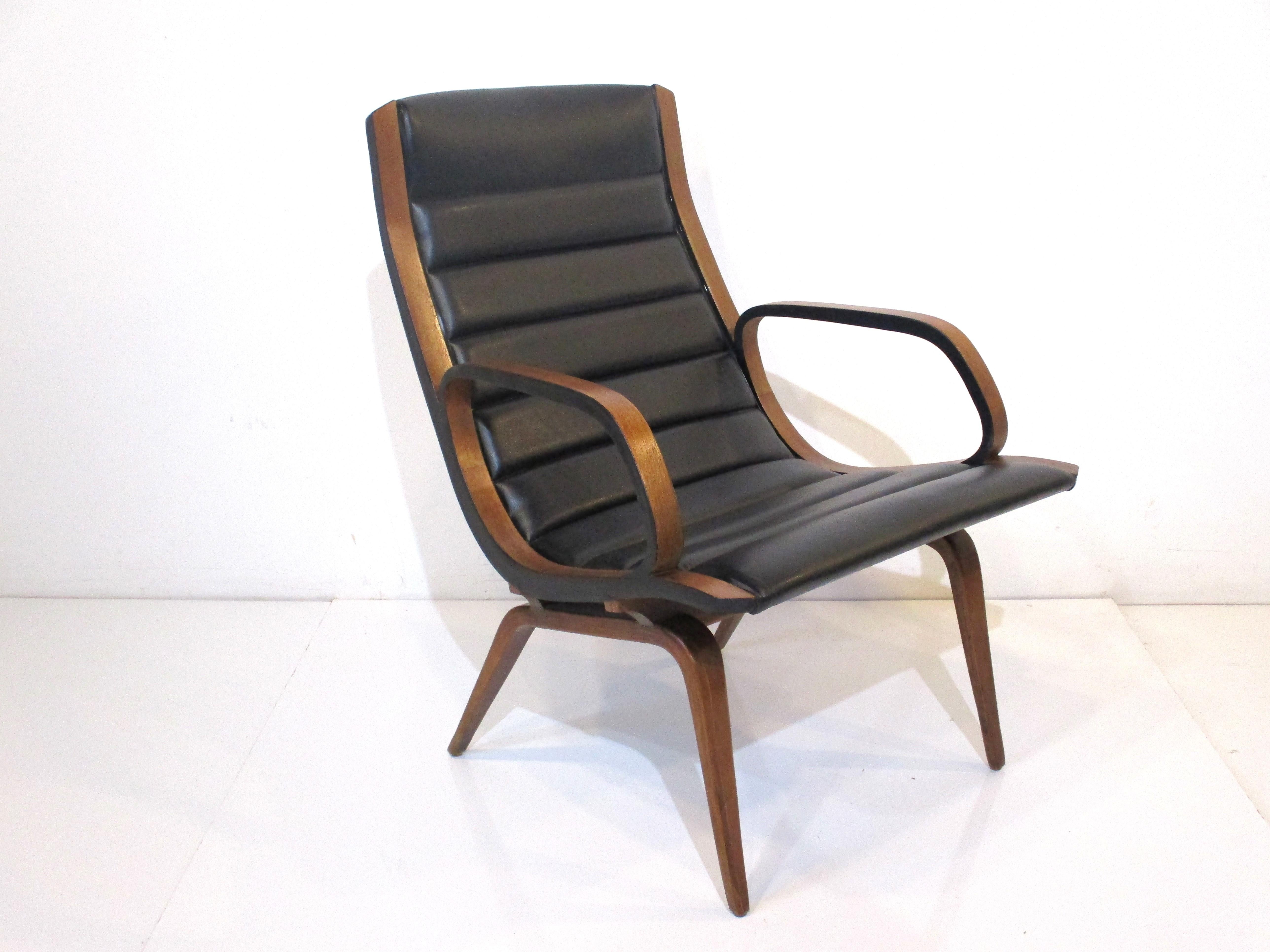 Rare Sculptural Arm / Lounge Chair by Norman Chener for Plycraft For Sale 4