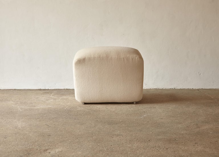 Italian Rare Sculptural Chair, Organic Form, upholstered in Alpaca, Italy, 1970s
