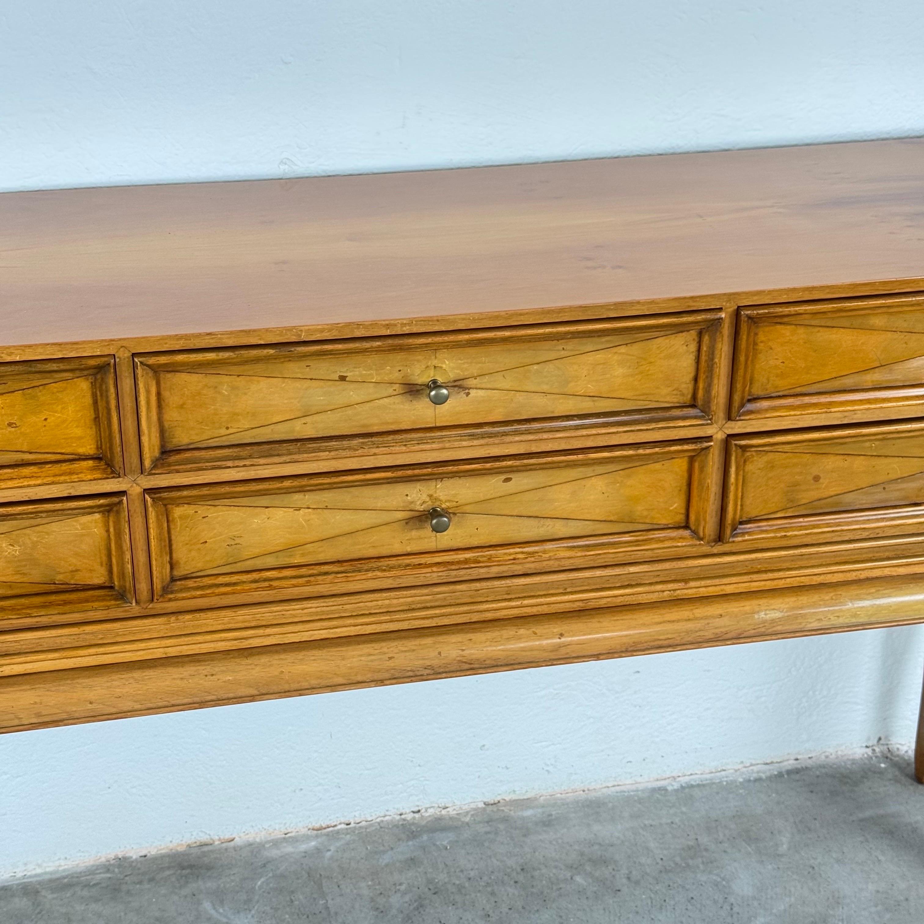 Seltenes skulpturales Sideboard mit Rautenfront von Osvaldo Borsani für ABV, Italien, 1950er Jahre (Messing) im Angebot