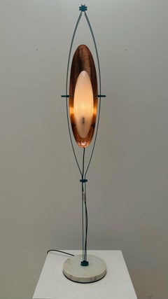 Rara lampada da terra scultorea di Goffredo Reggiani
