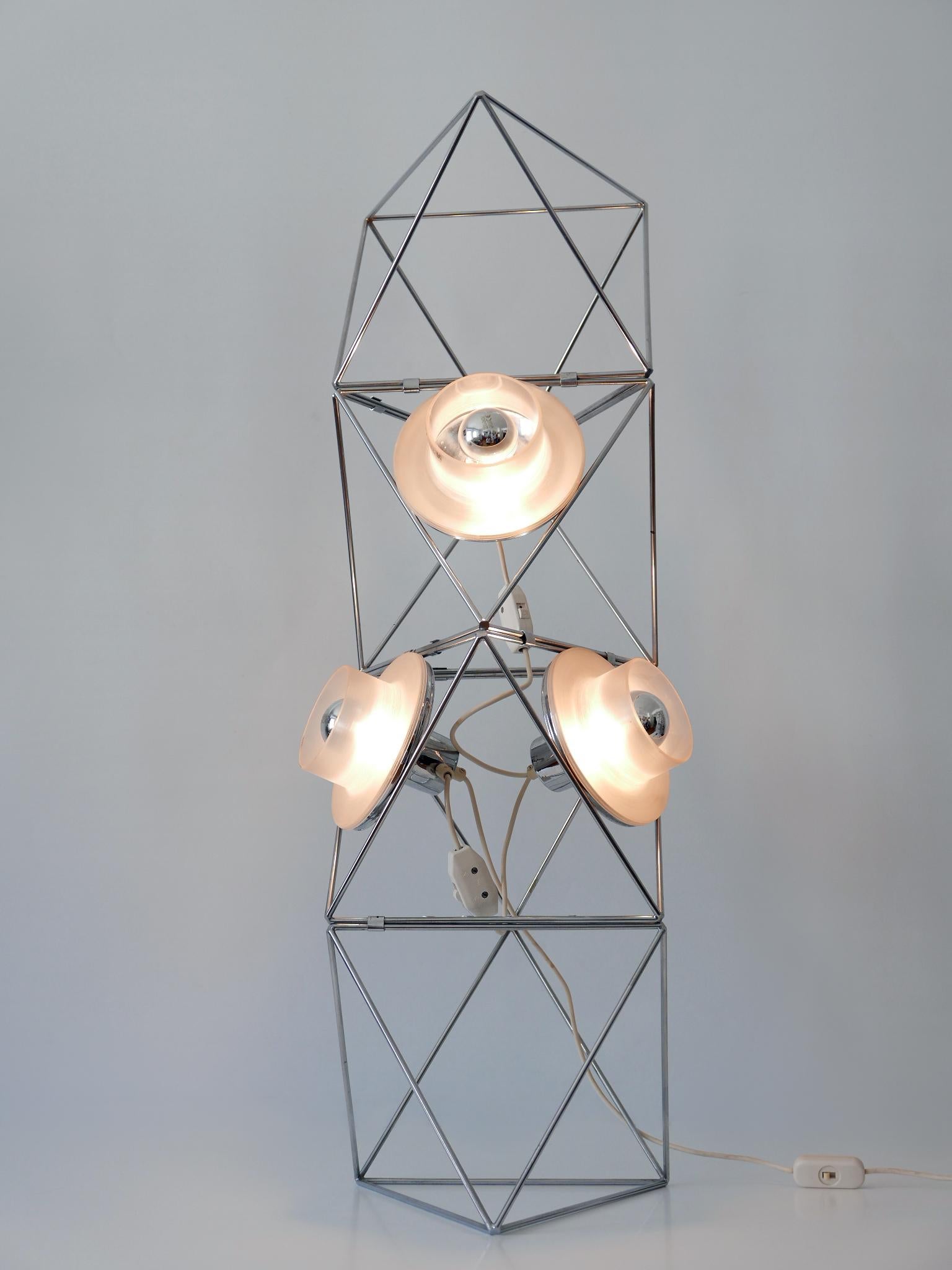 Late 20th Century Rare Sculptural 'Poliedra' Floor Lamp by Felice Ragazzo for Guzzini Italy 1970s For Sale