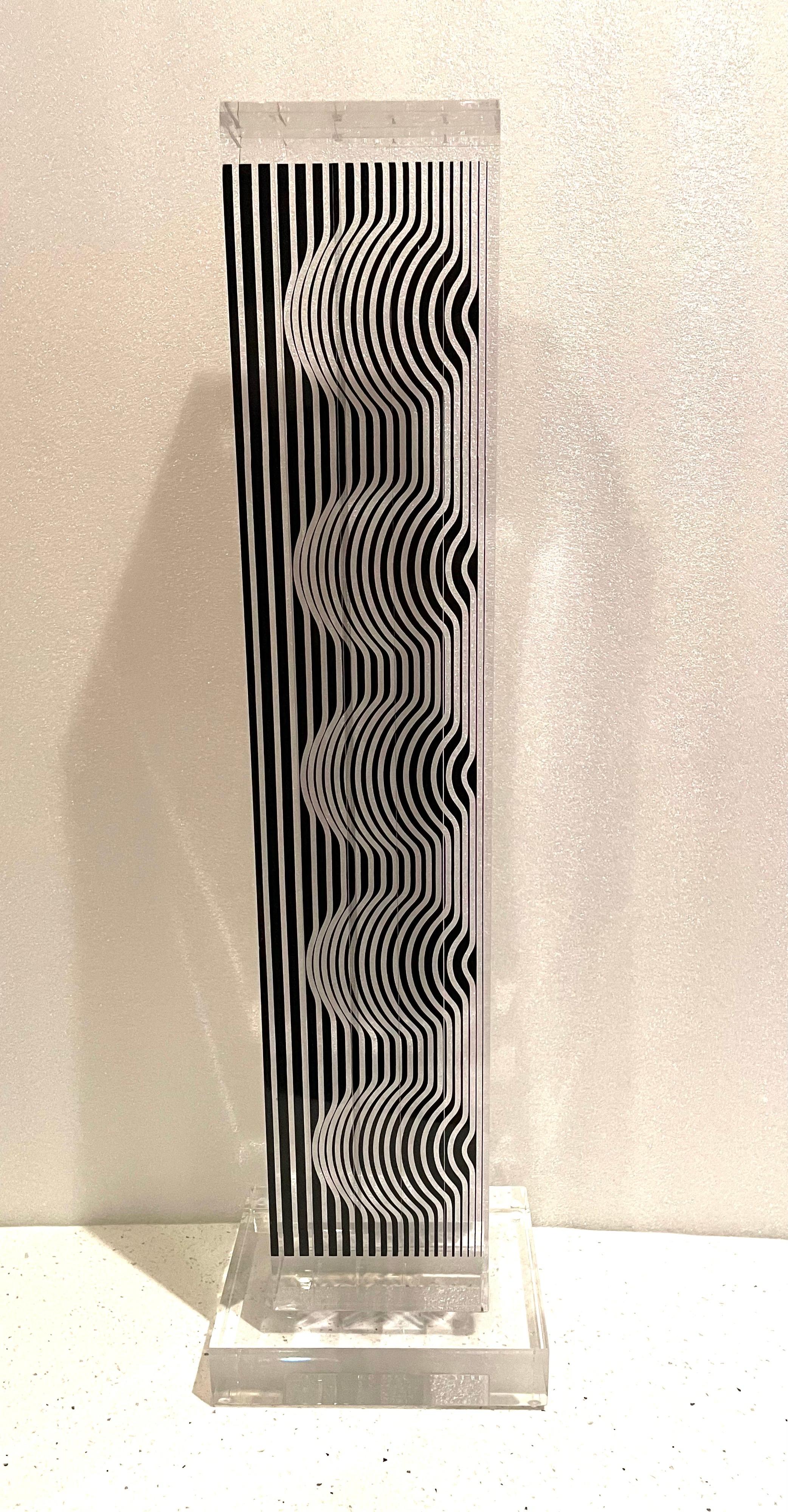 Rare Sculpture by Victor Vasarely in Lucite & Serigraph Zebra Tower For Sale 1