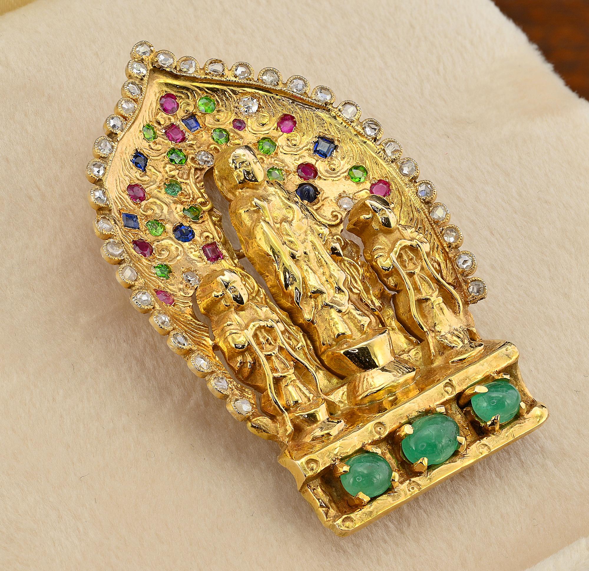 Rare Seaman Schepps Vintage Asian Divinity Gemset Brooch In Good Condition For Sale In Napoli, IT