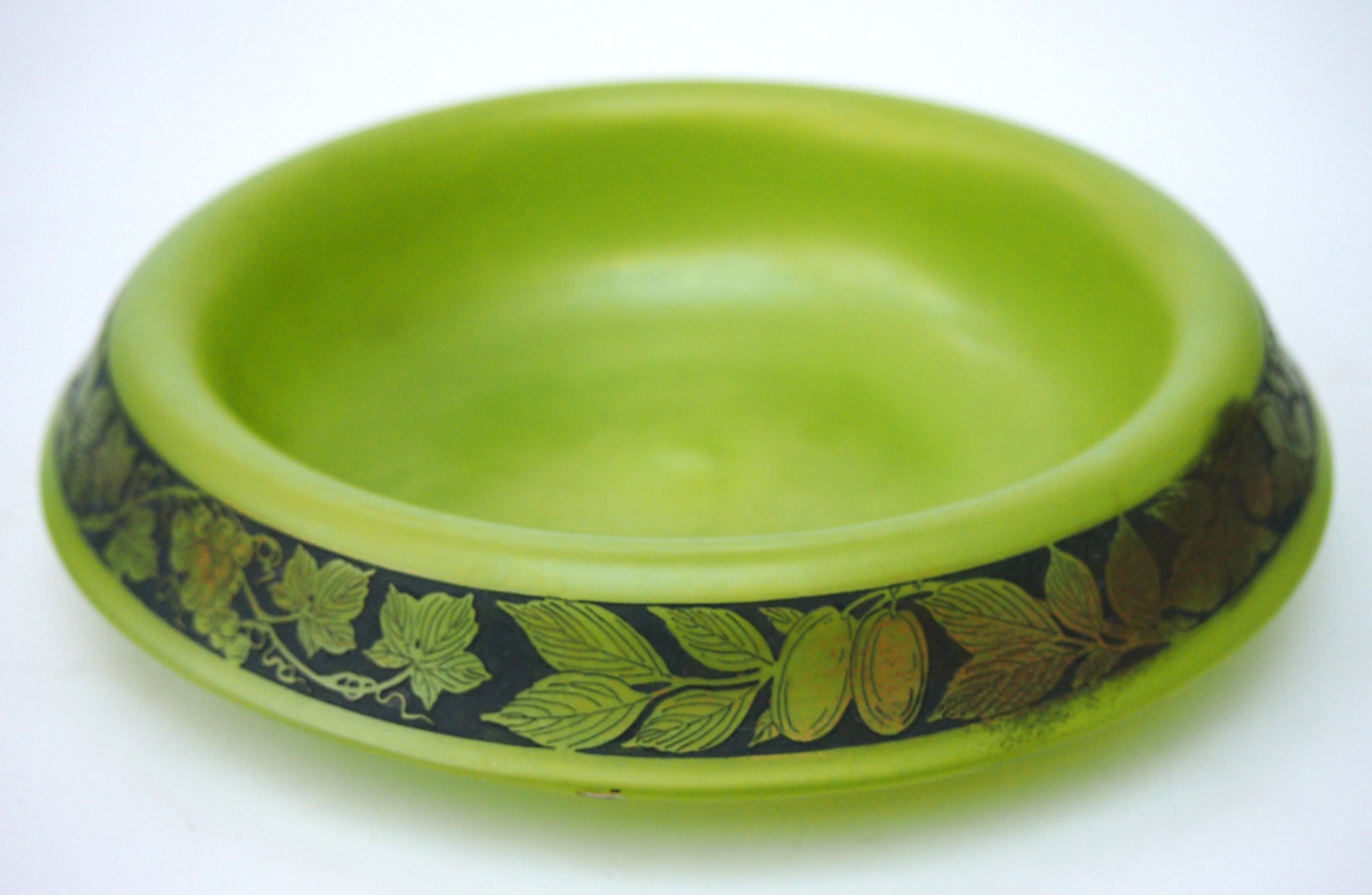 Art Deco Rare 'Seed-Green' Loetz Glass Oroplastic low bowl c 1920 For Sale