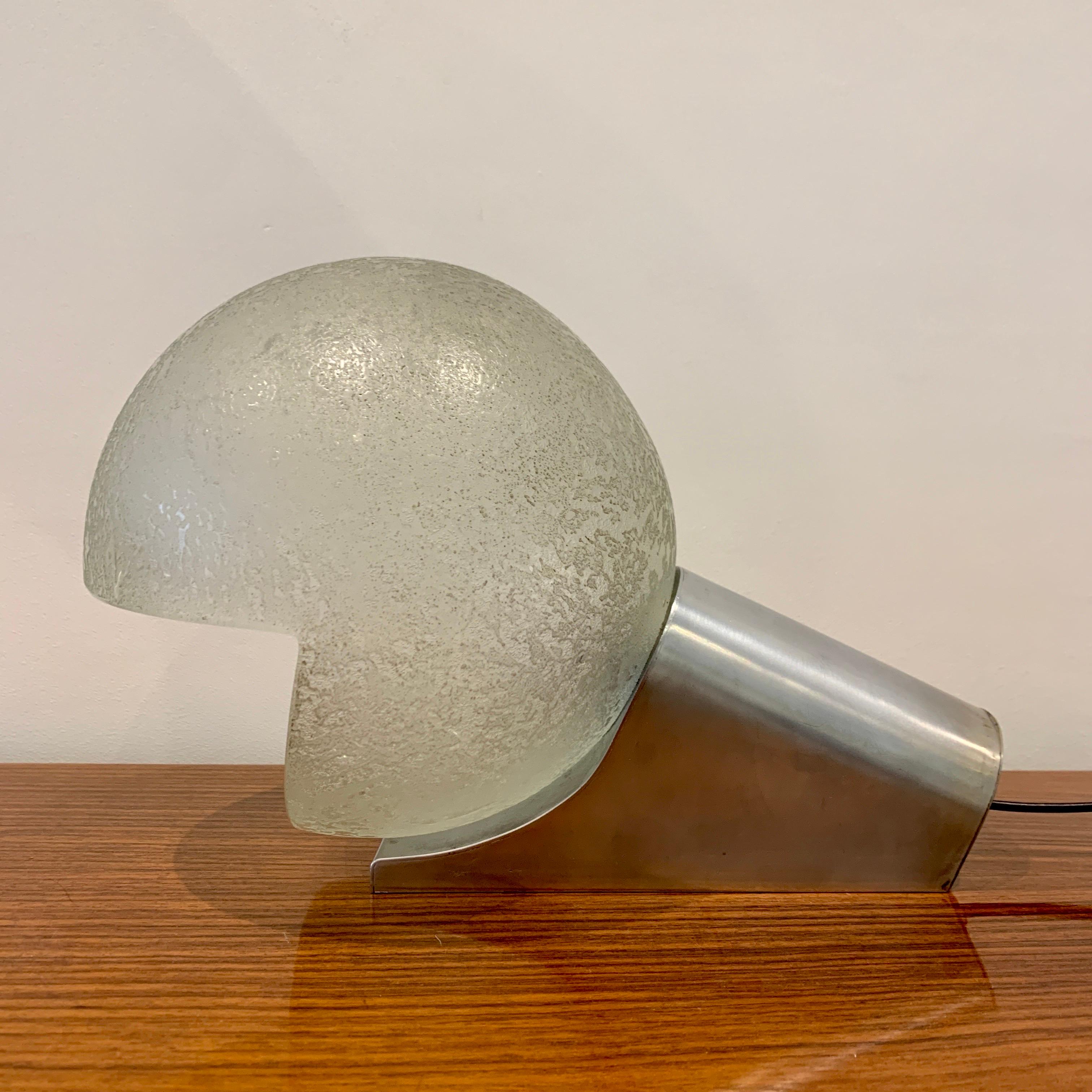 Mid Century Modern Table Lamps in Green Acid Etched Murano Glass by Seguso. For Sale 6