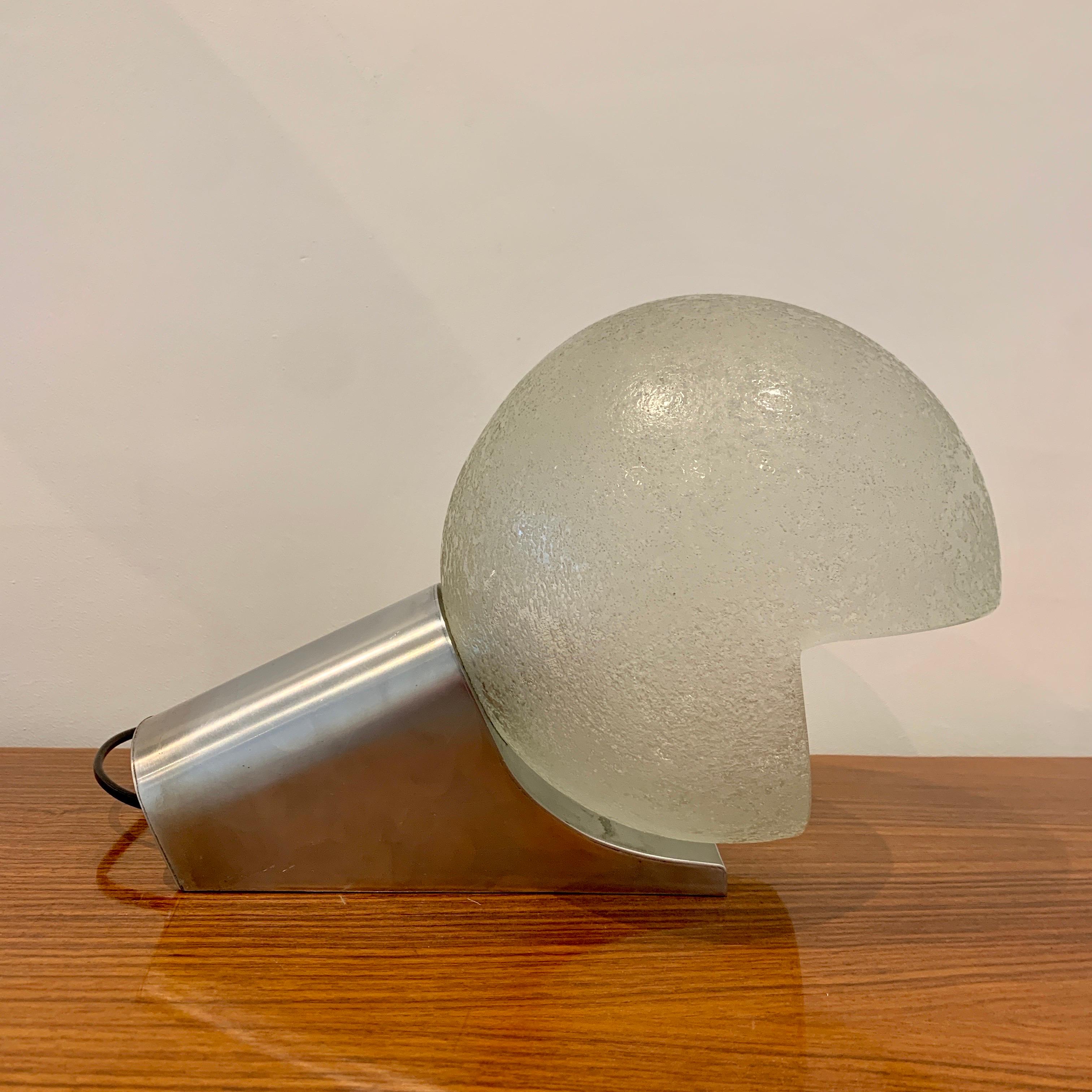 Mid Century Modern Table Lamps in Green Acid Etched Murano Glass by Seguso. For Sale 8