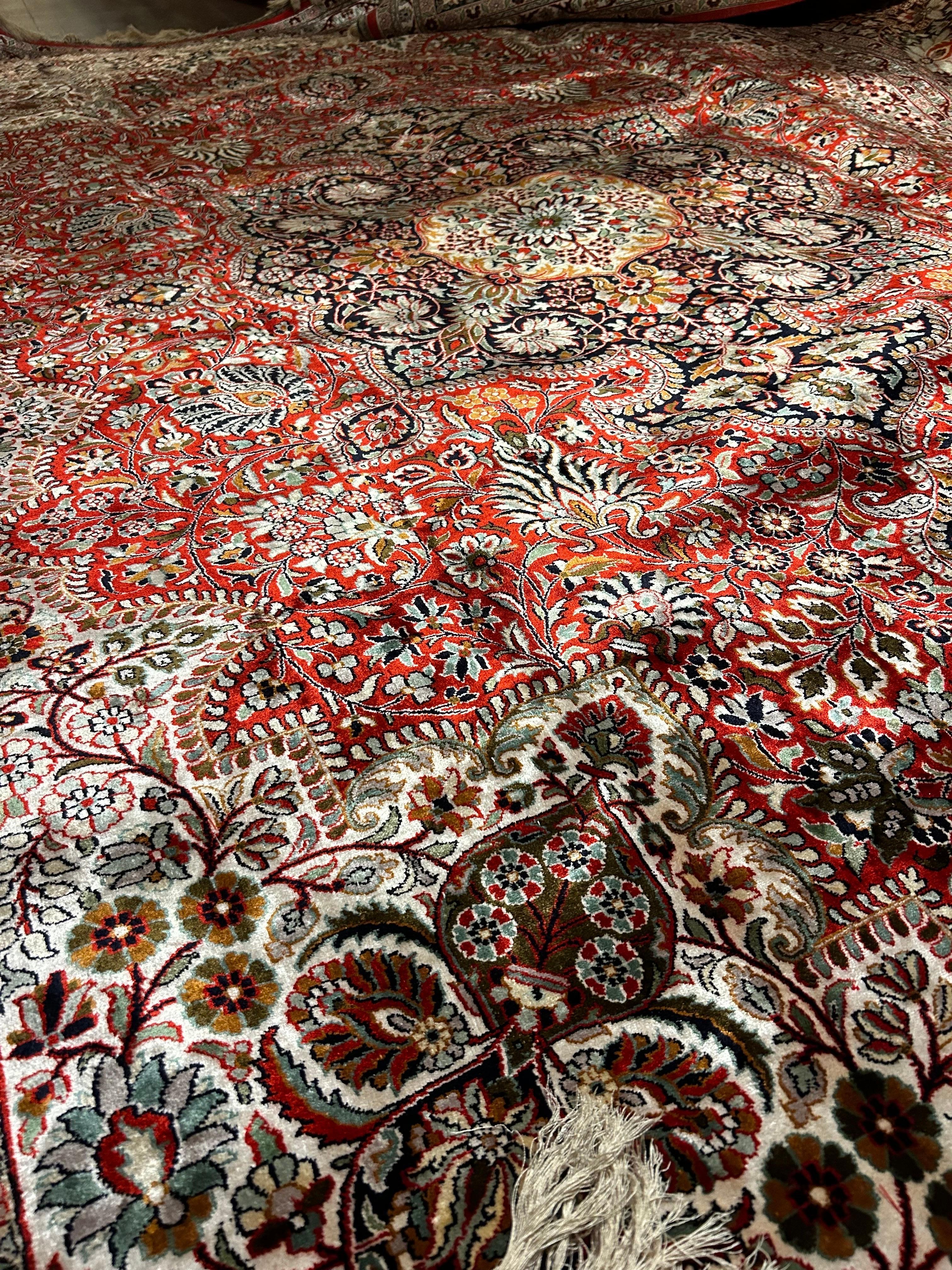 Noué à la main Rare Semi Antique Large 8'x10' Superfine Mulberry Silk Kashmir Tabriz Rug