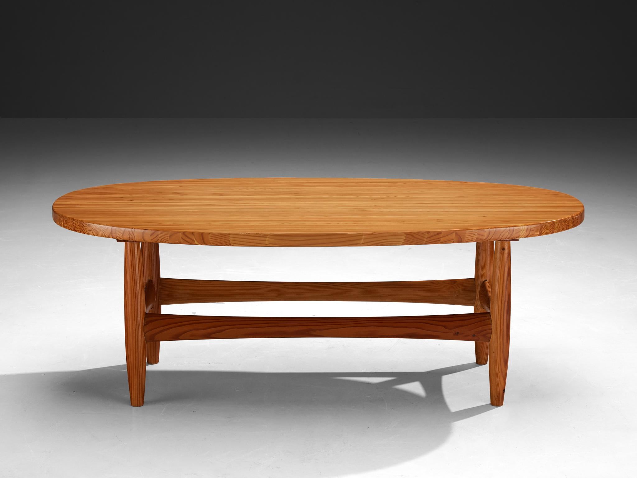 Rare Sergio Rodrigues for ISA Bergamo 'Sheriff' Coffee Table in Solid Pine In Good Condition For Sale In Waalwijk, NL