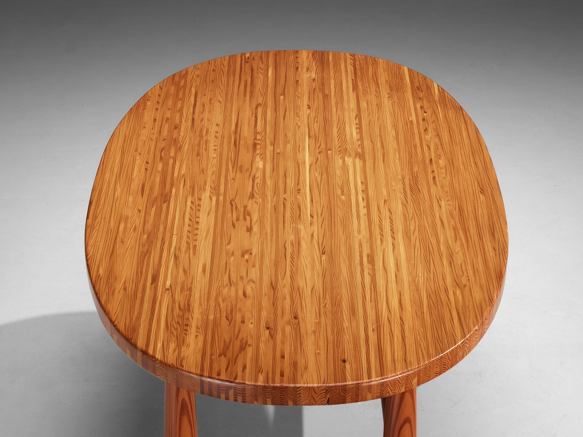 Rare Sergio Rodrigues for ISA Bergamo 'Sheriff' Coffee Table in Solid Pine For Sale 1