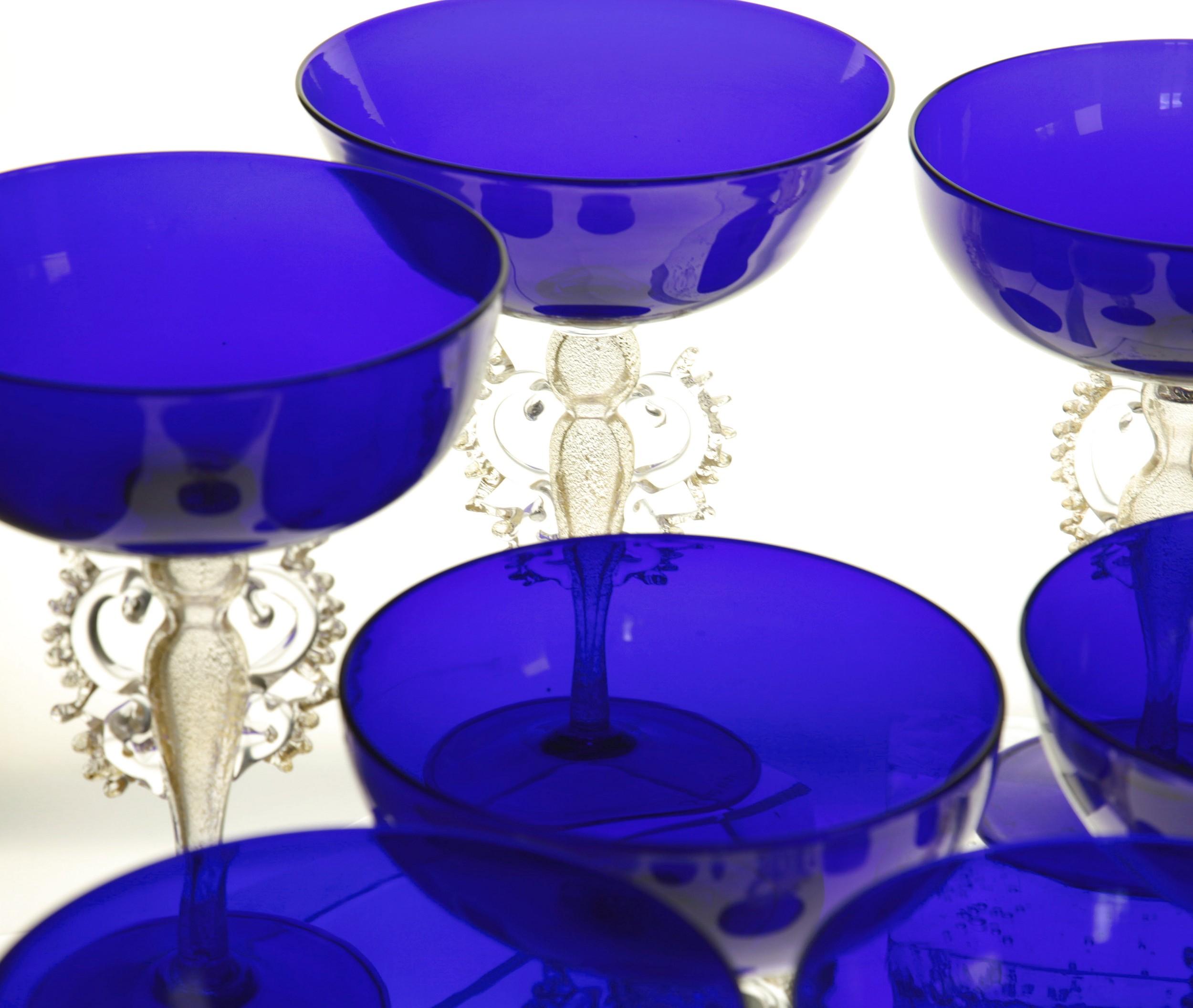 Rare Set, 12 Cenedese Champagne Goblets, Murano Cobalt Glass Gold Accent, Signed For Sale 2