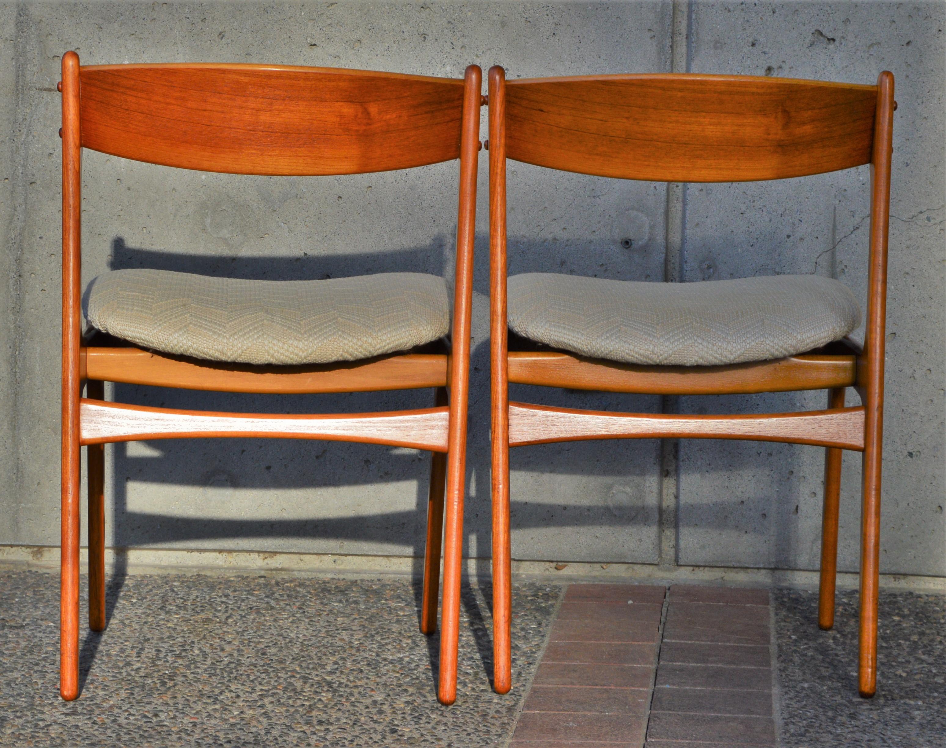 Wool Rare Set 6 Danish Teak Dining Chairs by Erik Buch, Teak Backrests & 2 Armchairs For Sale