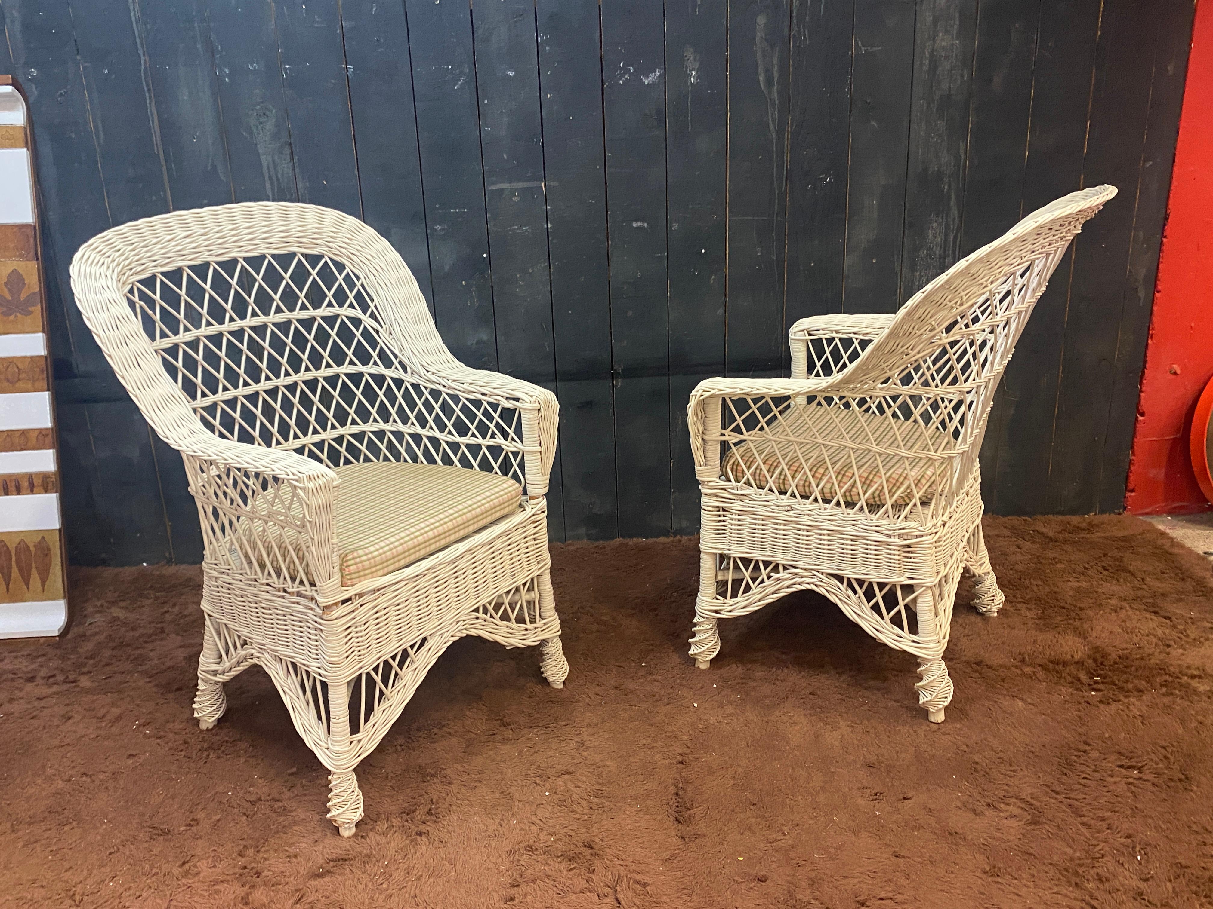 Rare ensemble de 10 fauteuils de véranda en rotin circa 1970/1980 Très bon état d'usage en vente 4