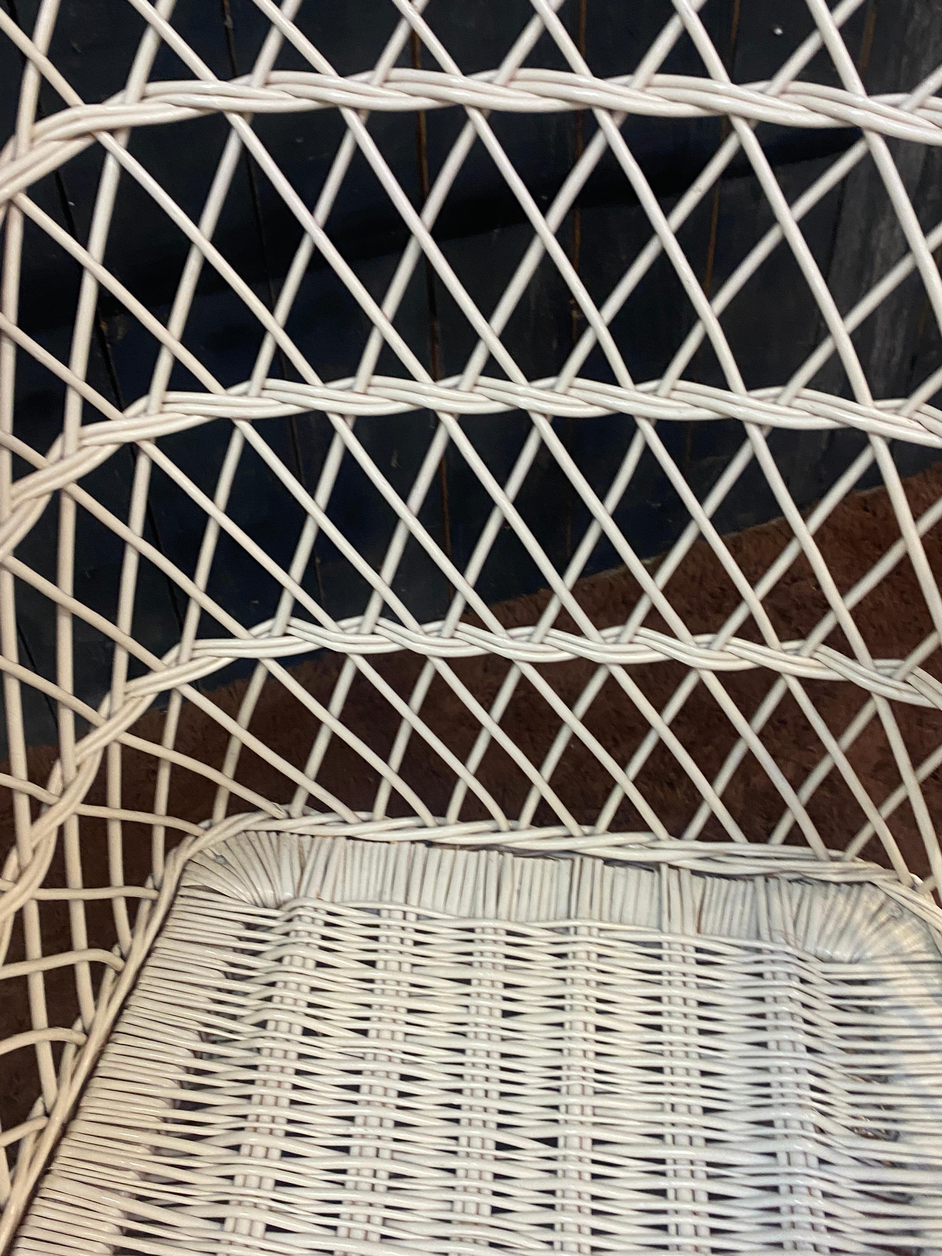 Rare ensemble de 10 fauteuils de véranda en rotin circa 1970/1980 Très bon état d'usage en vente 7