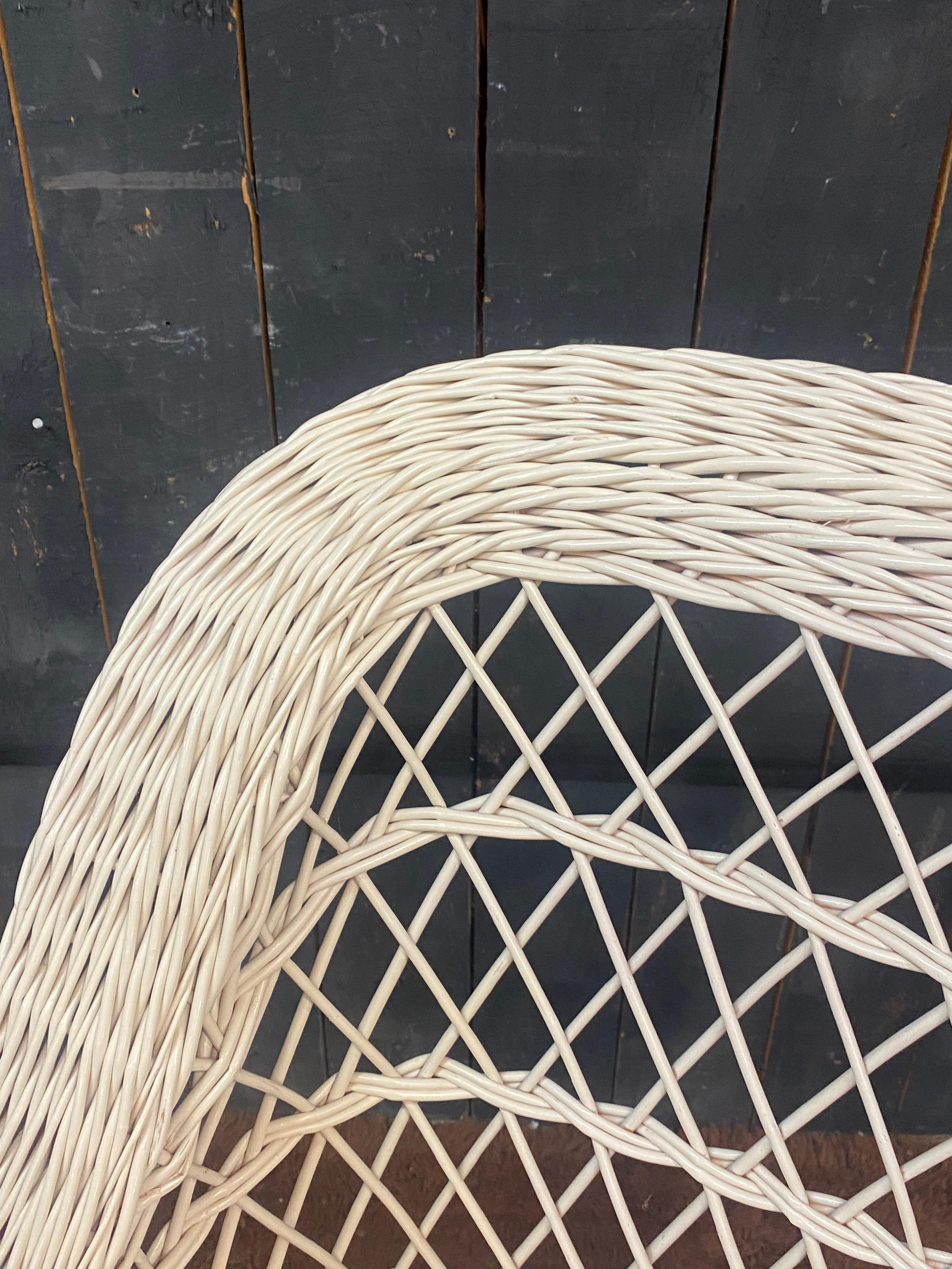 Rare ensemble de 10 fauteuils de véranda en rotin circa 1970/1980 Très bon état d'usage en vente 8
