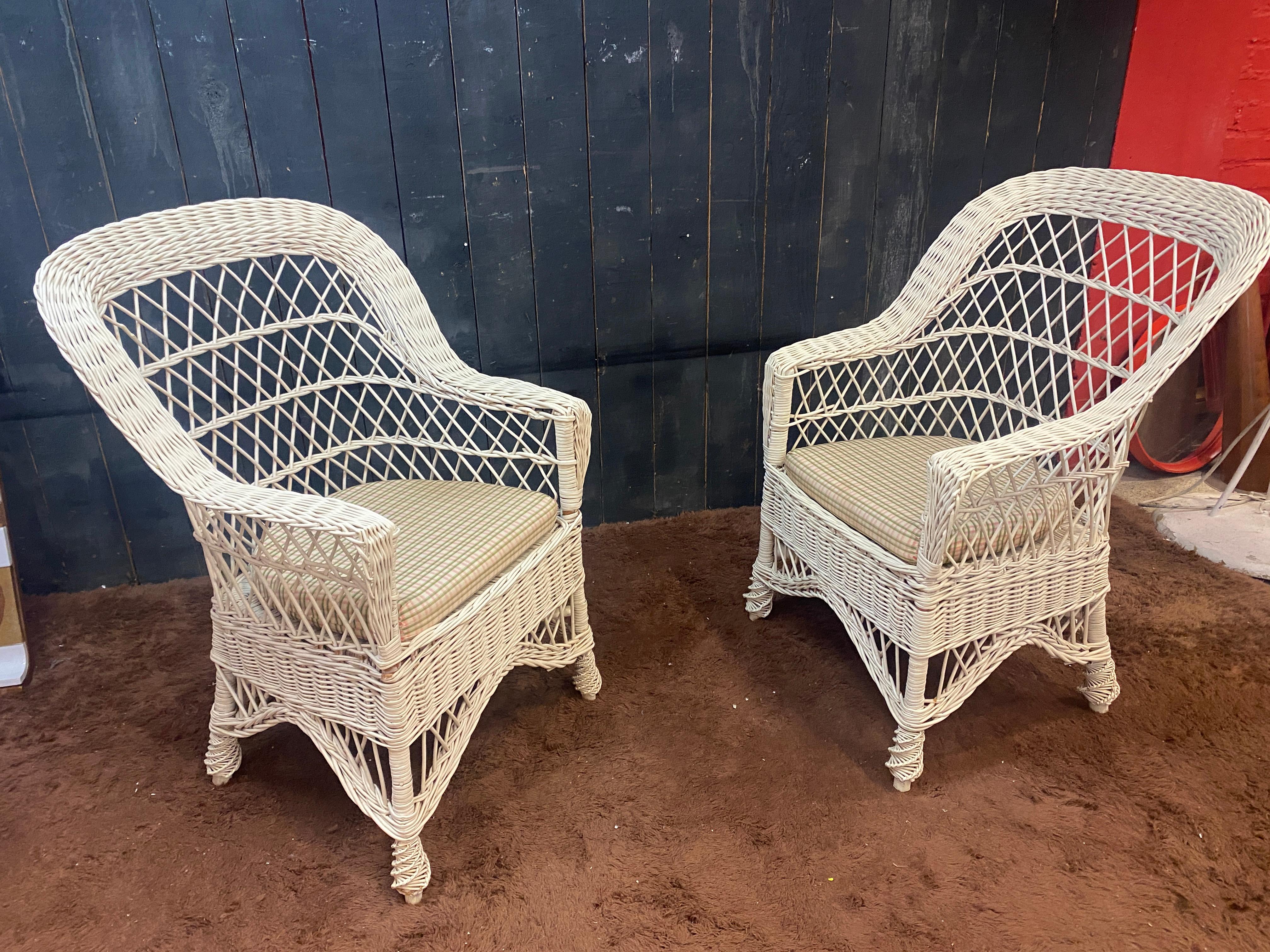 Rare ensemble de 10 fauteuils de véranda en rotin circa 1970/1980 Très bon état d'usage en vente 2