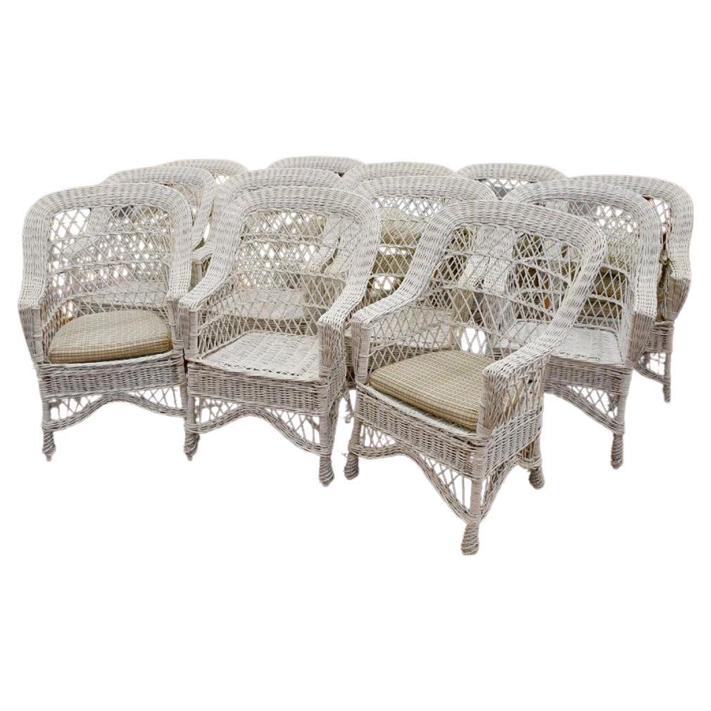 Rare ensemble de 10 fauteuils de véranda en rotin circa 1970/1980 Très bon état d'usage en vente