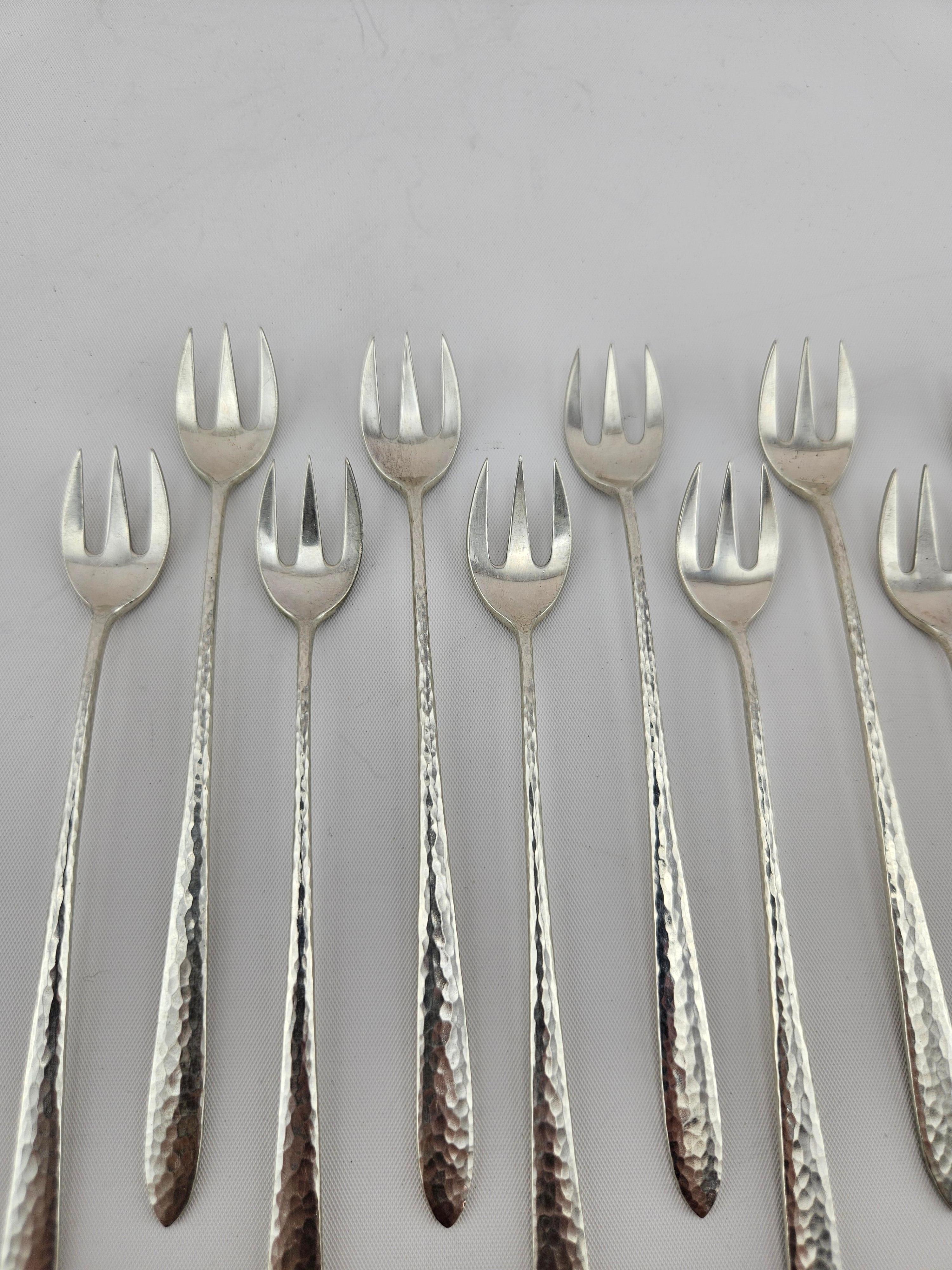 American Rare Set of 12 Sterling Silver Tiffany & Co Olive Forks For Sale