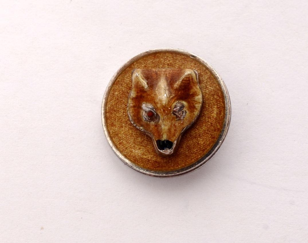 Rare Set of 12 Vintage Gucci Sterling Silver and Enameled Fox Hunt Buttons. Perfect for your fox hunting jacket and vest. Cast sterling silver than painted.     
N. P. Trent Antiques has been a respected name in antiques for over 30 years with a