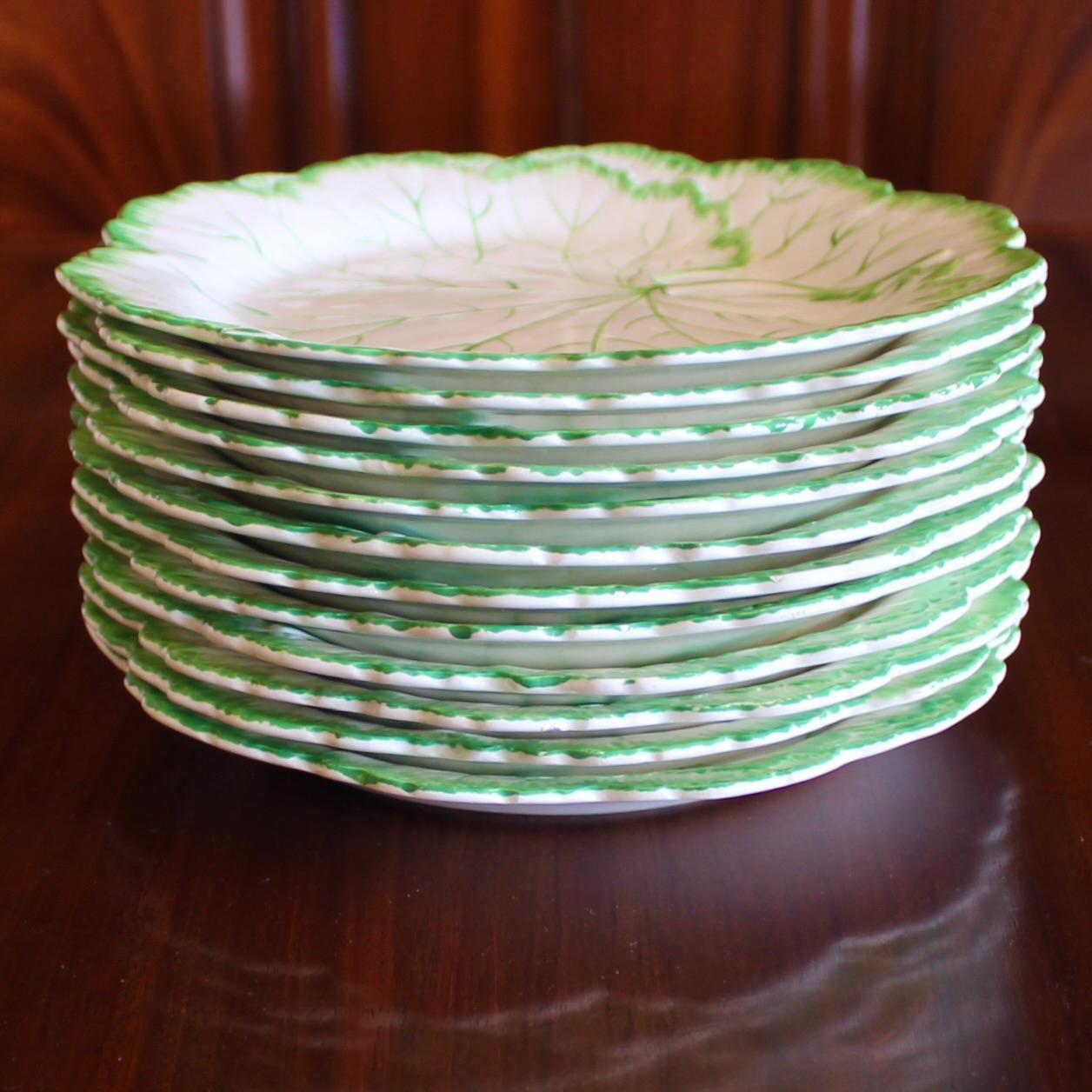 19th Century Rare Set Of 12 Wedgwood White Majolica Geranium Leaf Dessert Plates