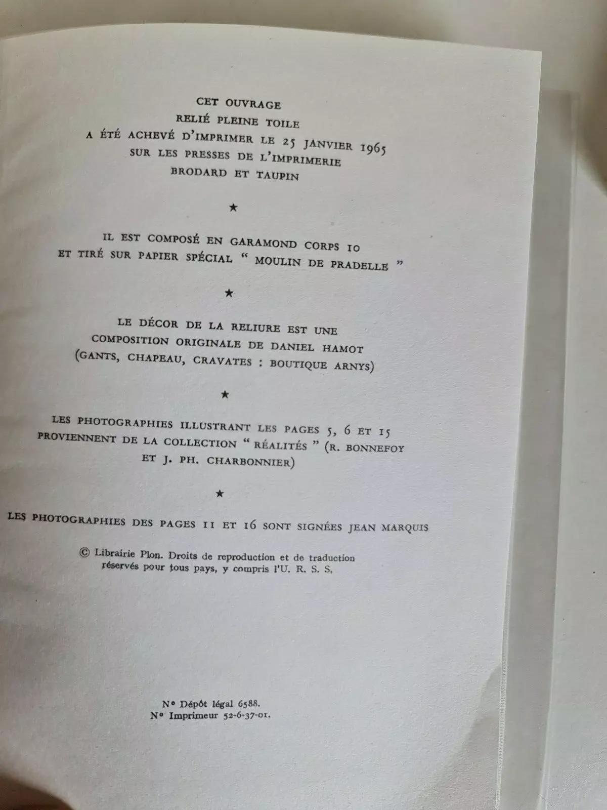 Rare Set of 14 French Literary Classics – Editions Le Club de la Femme - 3Y18 For Sale 4