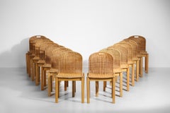 Rare ensemble de 14 chaises italiennes en frêne et osier de style Tobia Scarpa des années 70