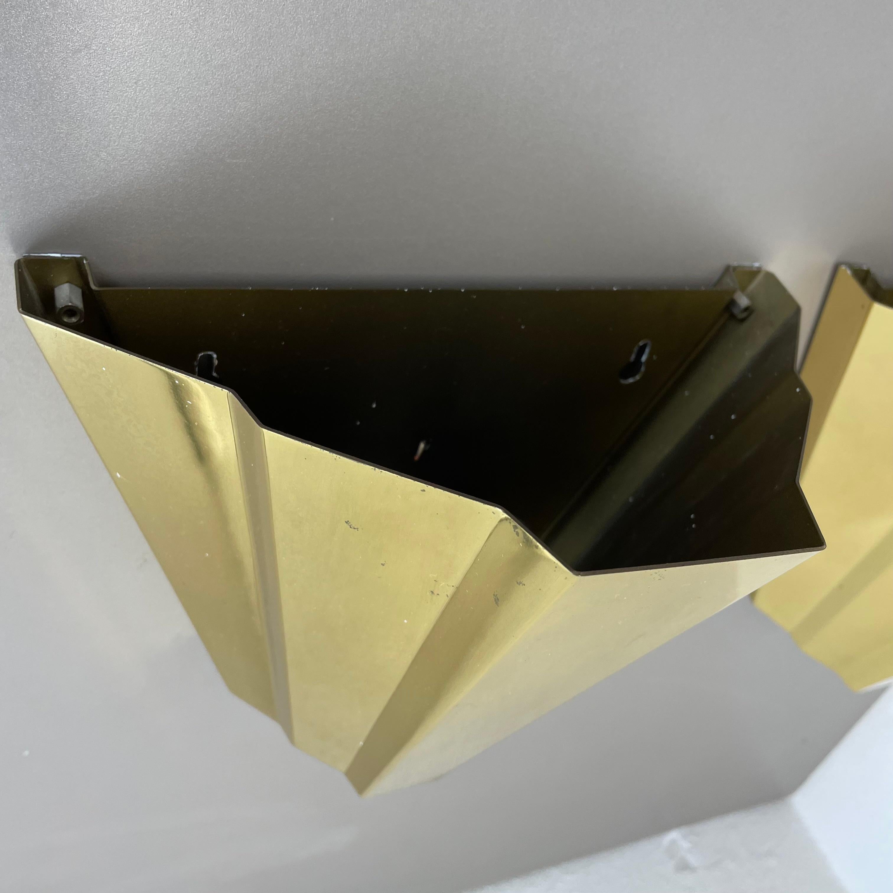 raro juego de 2 apliques CUBIC de latón macizo by EGOLUCE, Italia años 80 en venta 7