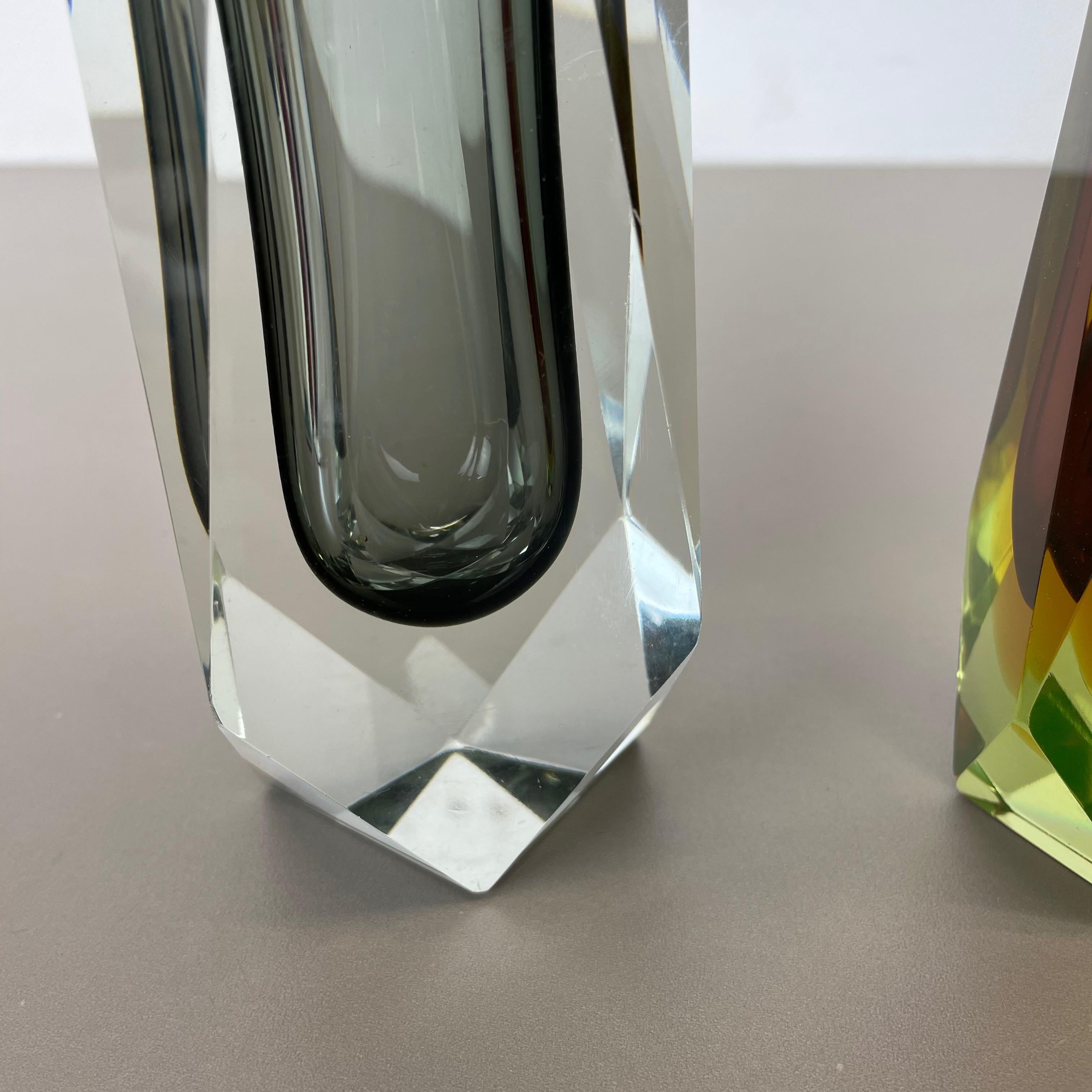 Rare Set of 2 Faceted Murano Glass Sommerso Vases, Italy, 1970s For Sale 5
