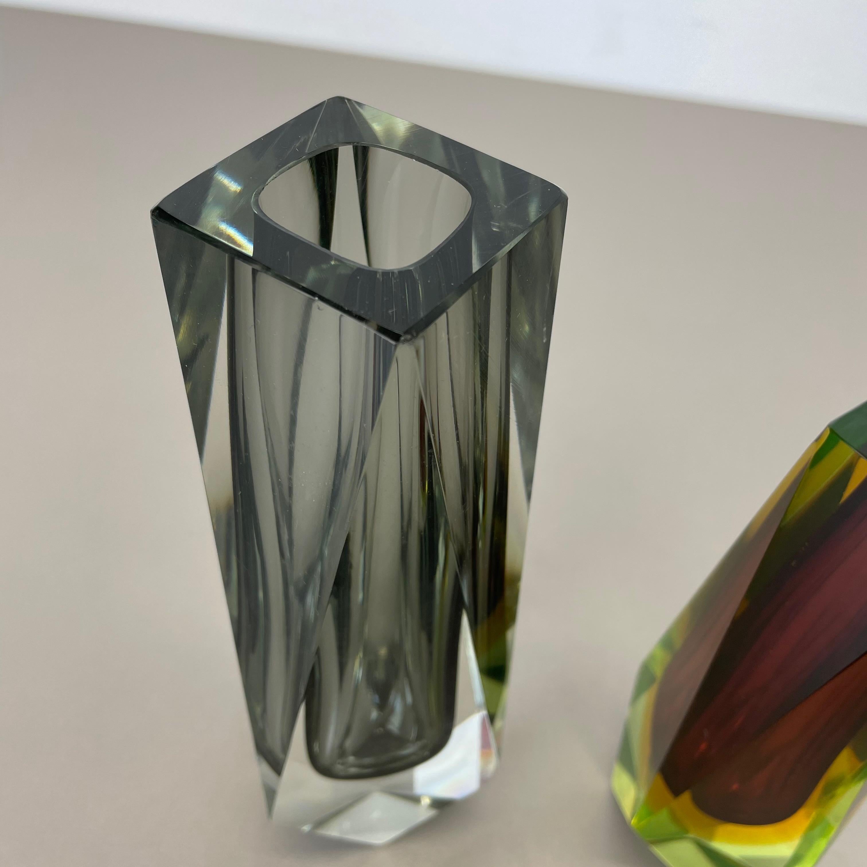 Rare Set of 2 Faceted Murano Glass Sommerso Vases, Italy, 1970s For Sale 3