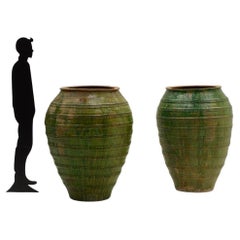 Rare Set of 2 large early 16th century Tuscany vases, Italy.