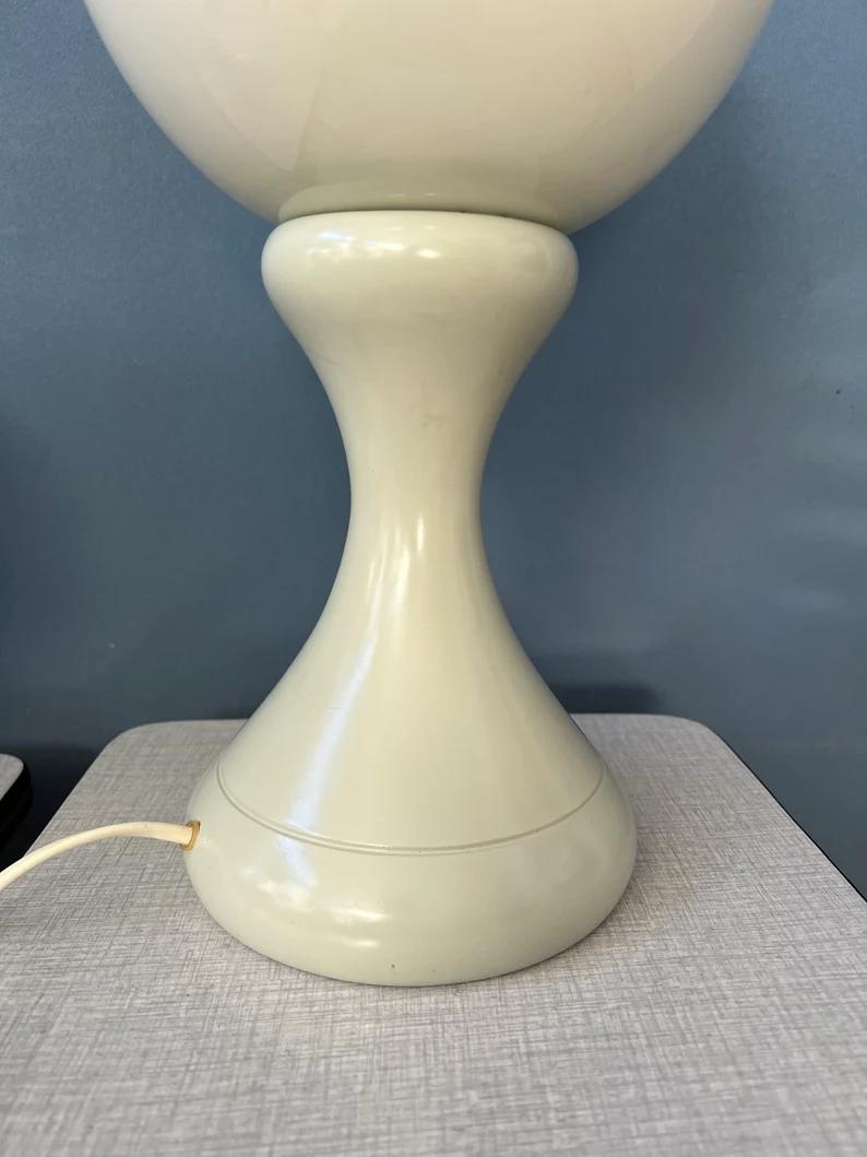 Rare Set of 2 White Space Age Milk Glass Table Lamps, 1970s For Sale 4