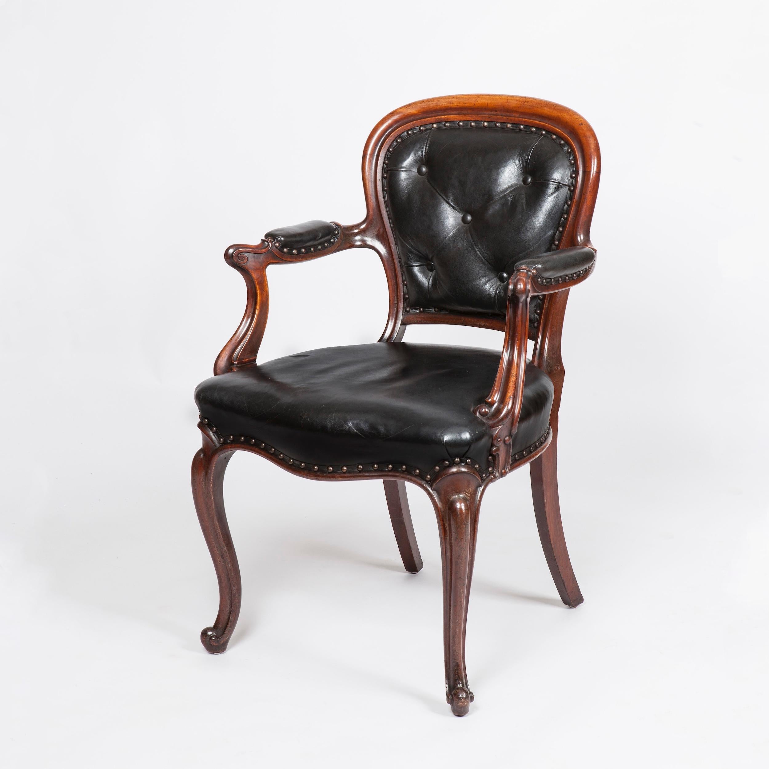 English Rare Set of 22 Nineteenth Century Antique Dining Chairs with Leather Upholstery For Sale
