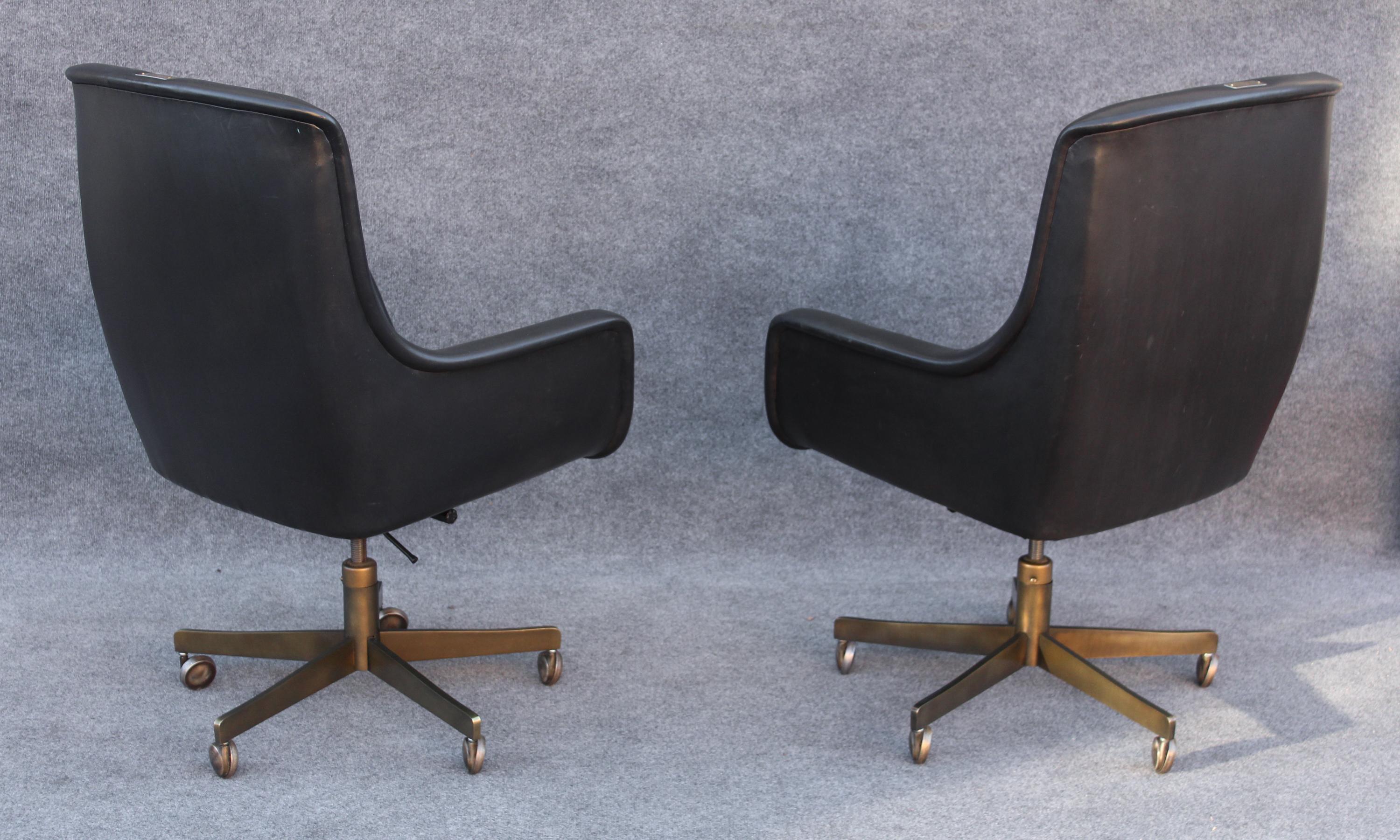 Rare Set of 24 Ward Bennett for Brickel Custom Executive Leather & Brass Chairs For Sale 1