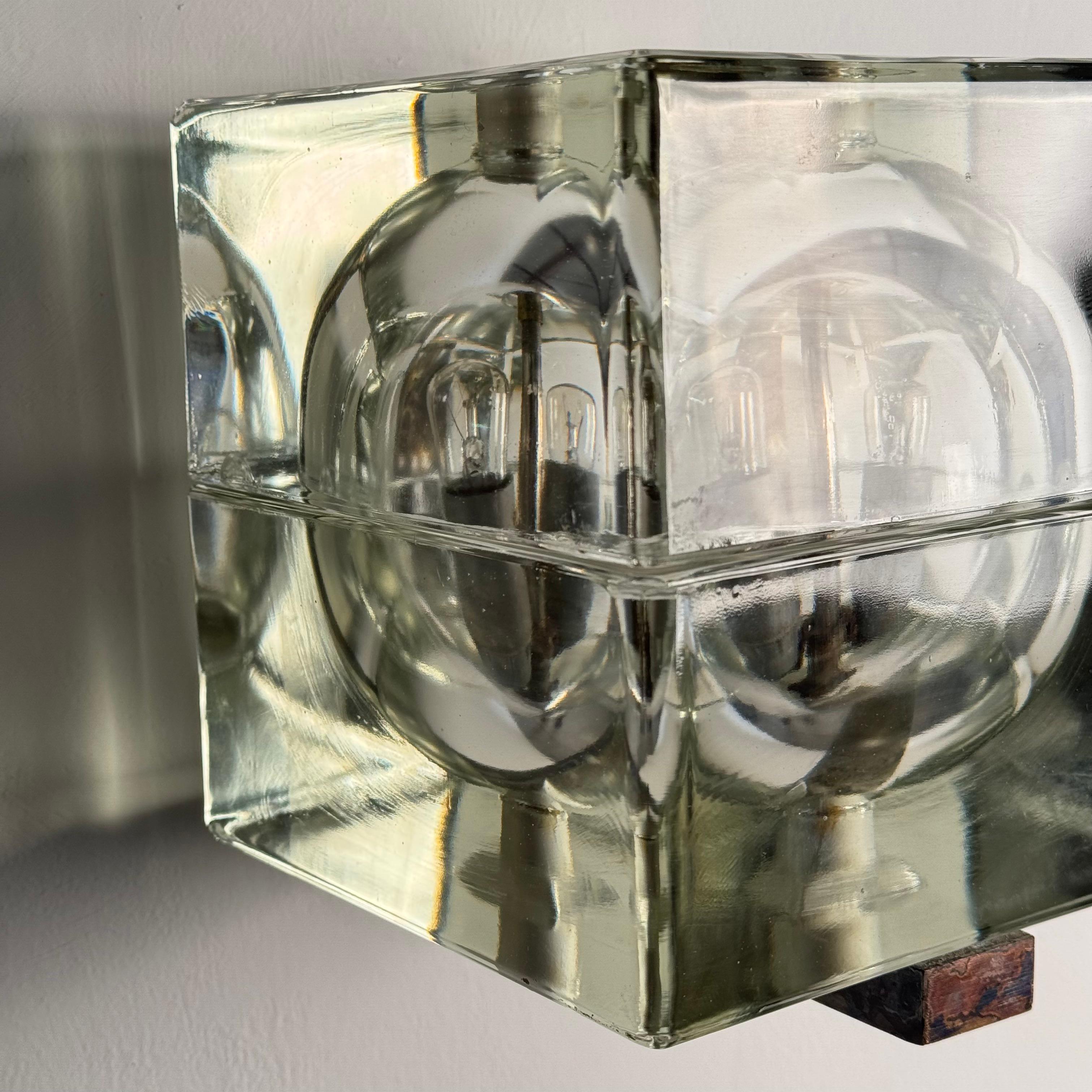 Rare Set of 3 “Cubosfera” Wall Lights by Alessandro Mendini for Fidenza Vetraria en venta 7