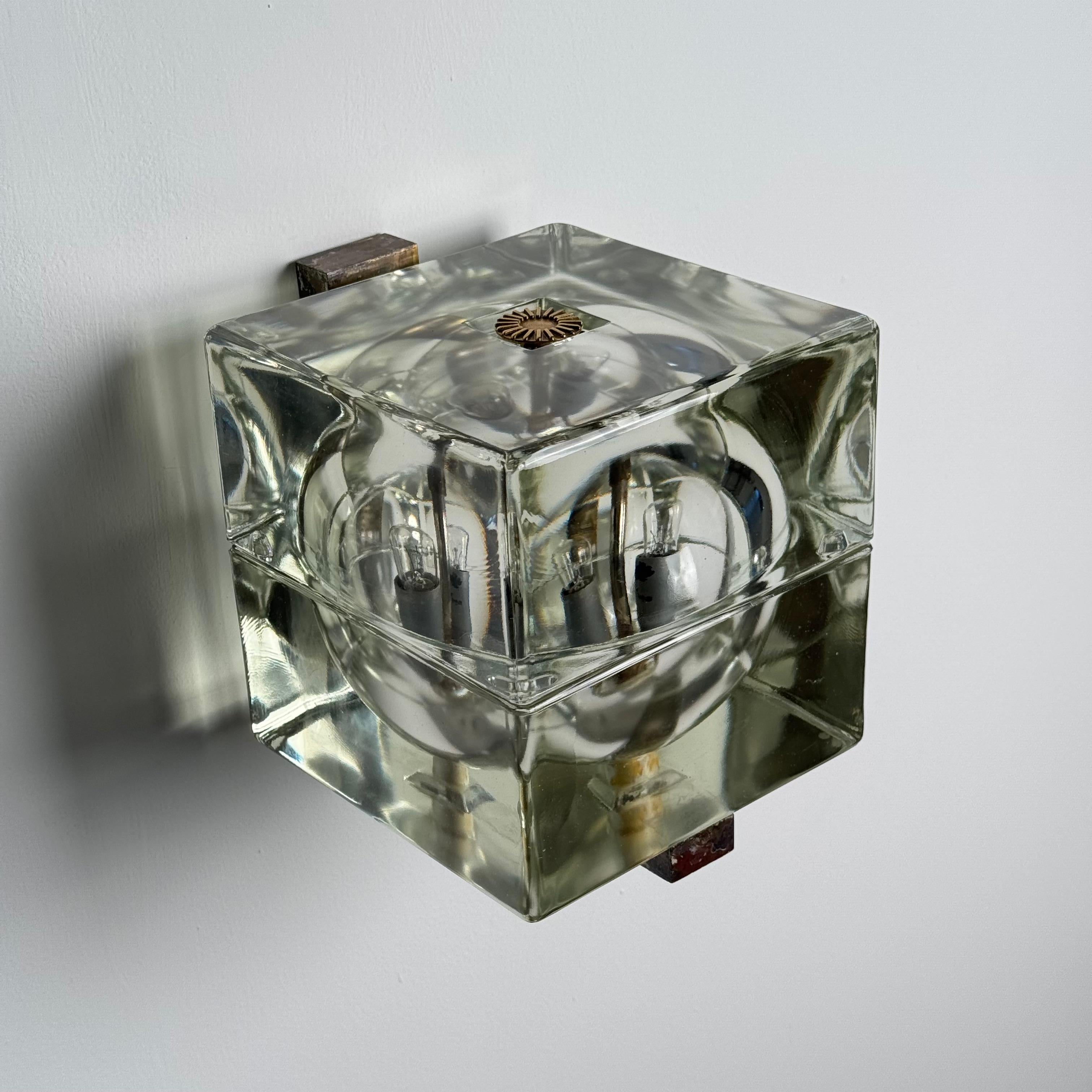 Rare Set of 3 “Cubosfera” Wall Lights by Alessandro Mendini for Fidenza Vetraria mediados del siglo XX en venta