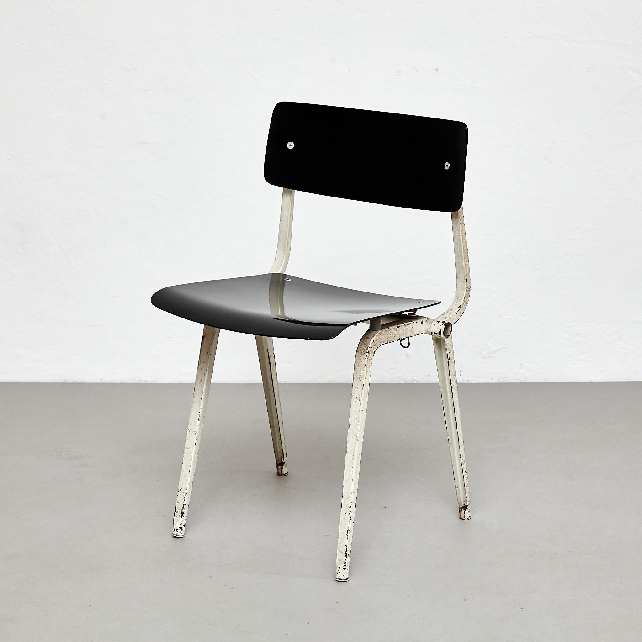 Rare ensemble de 3 chaises de théâtre de Friso Kramer, 1959 Bon état - En vente à Barcelona, Barcelona