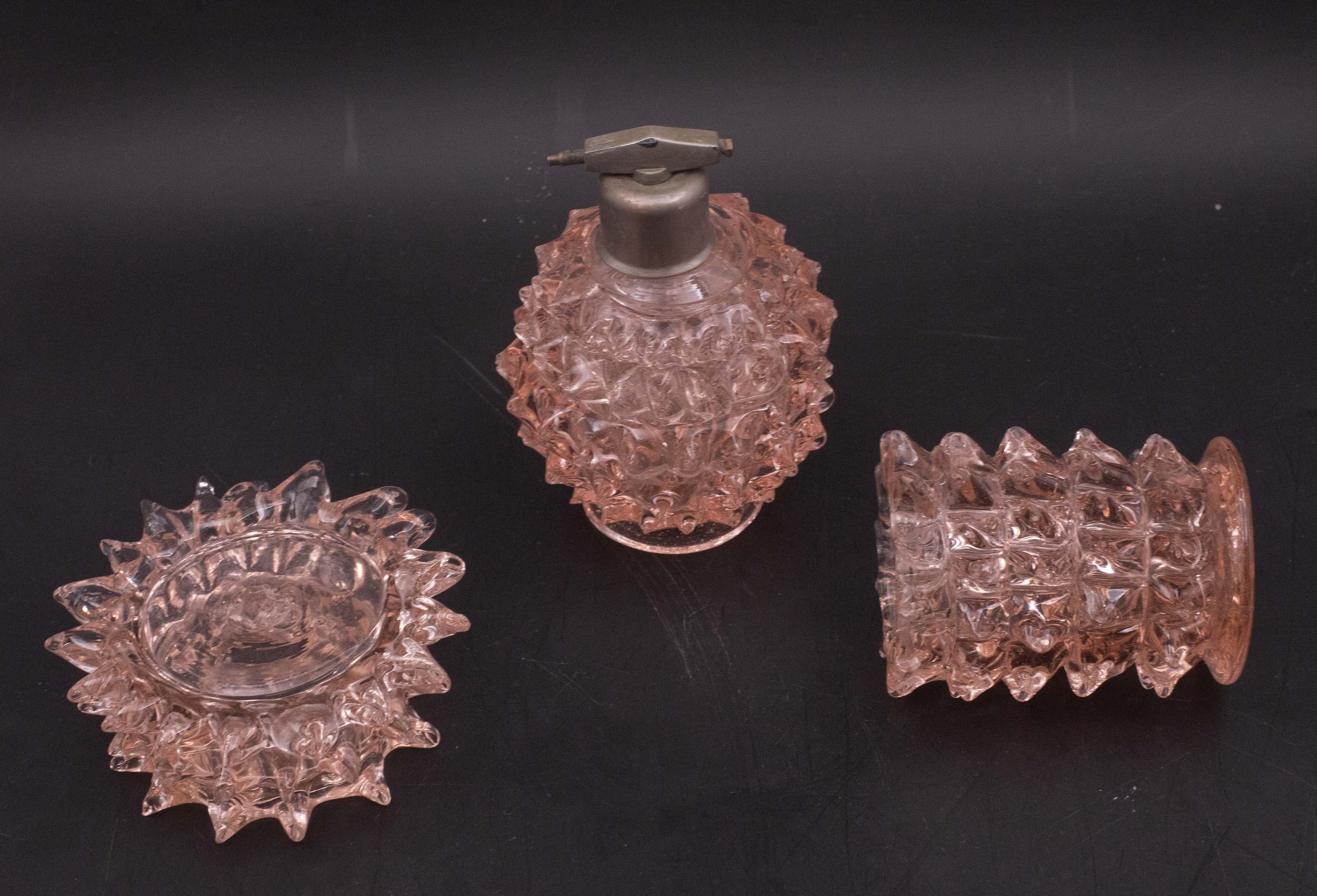 Raro set di 3 vasi in vetro rosa di Murano Barovier&Toso, anni 40 In condizioni buone in vendita a Roma, IT