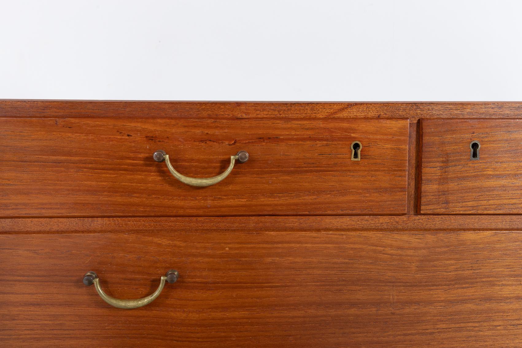 Rare set of 3 teak cabinets by Tove & Edvard Kindt-Larsen for Thorald Madsens For Sale 9