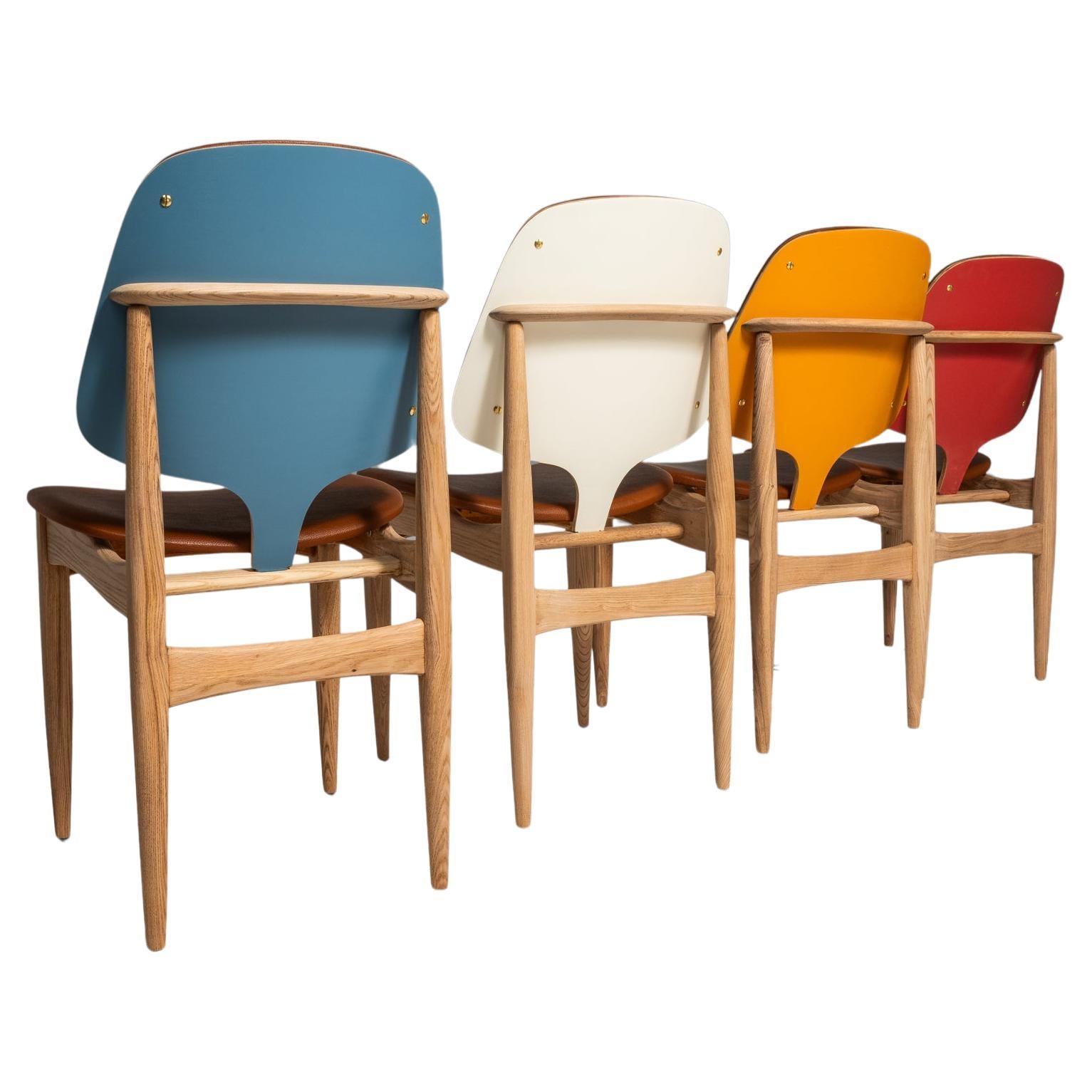 Elliots Of Newbury Dining Chairs - 4 For Sale on 1stDibs | elliots