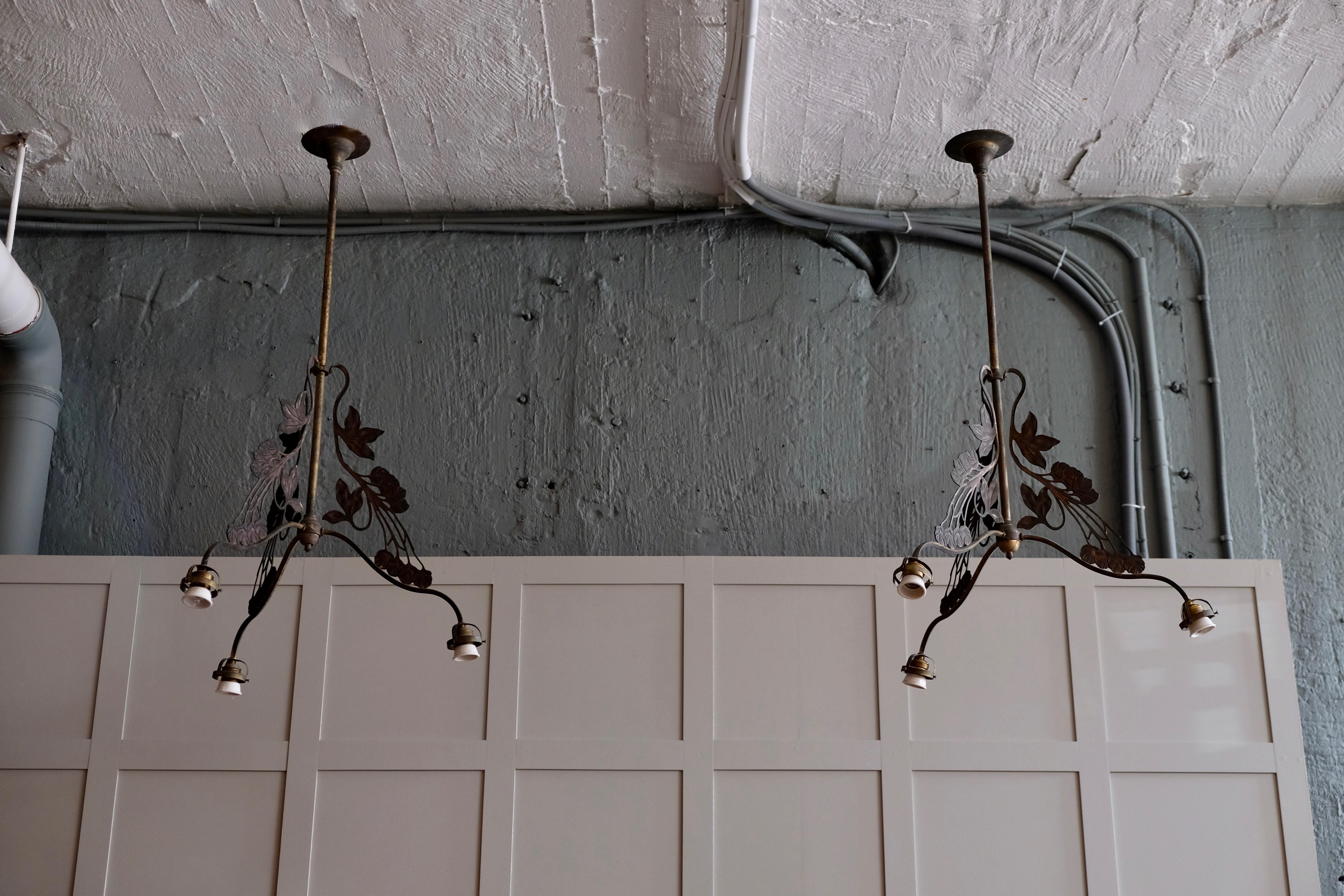 Rare set of 4 French Art Nouveau Chandeliers, circa 1900s For Sale 4