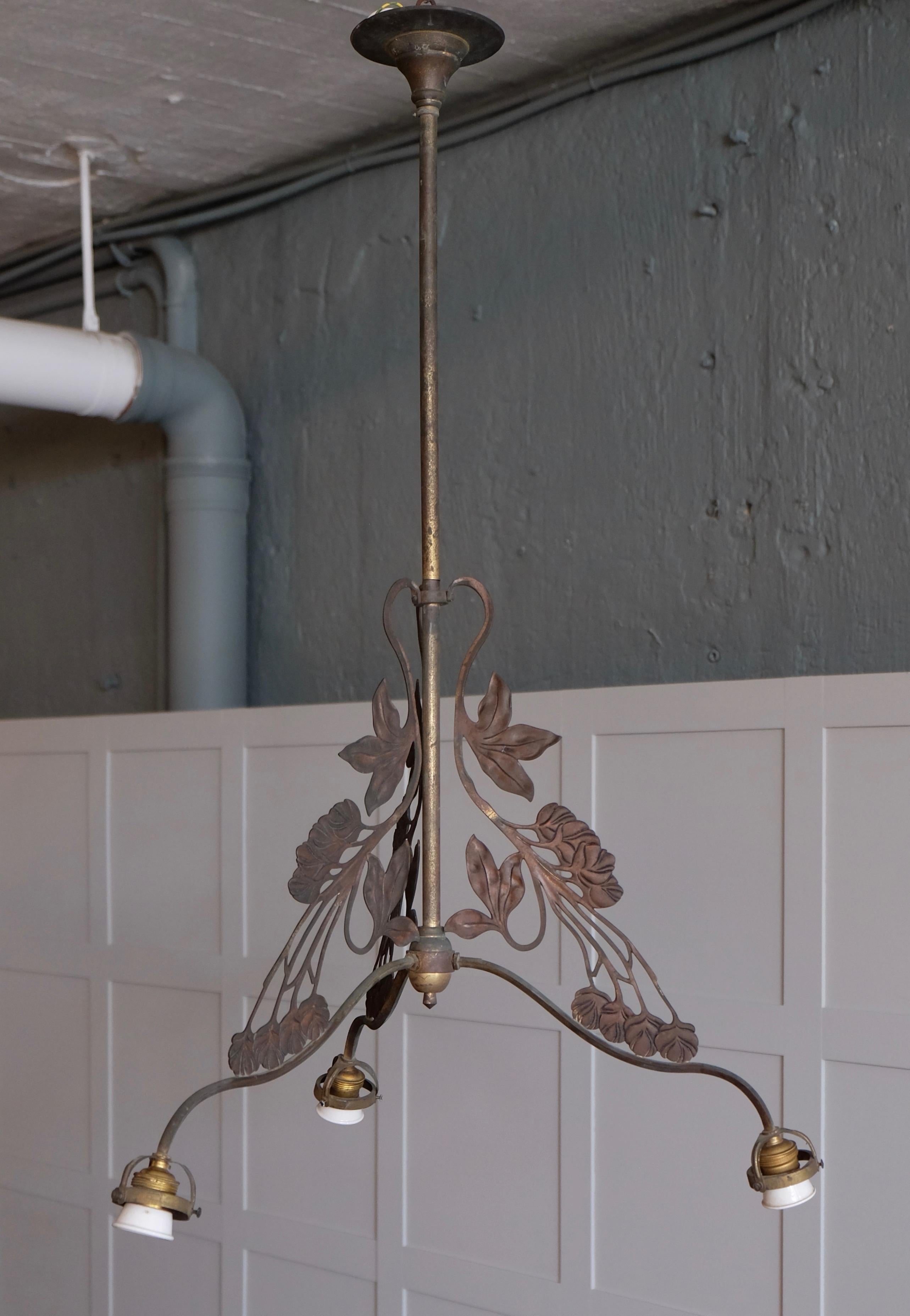 Rare set of 4 French Art Nouveau Chandeliers, circa 1900s For Sale 5