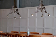 Raro juego de 4 lámparas de araña francesas Art Nouveau, hacia 1900