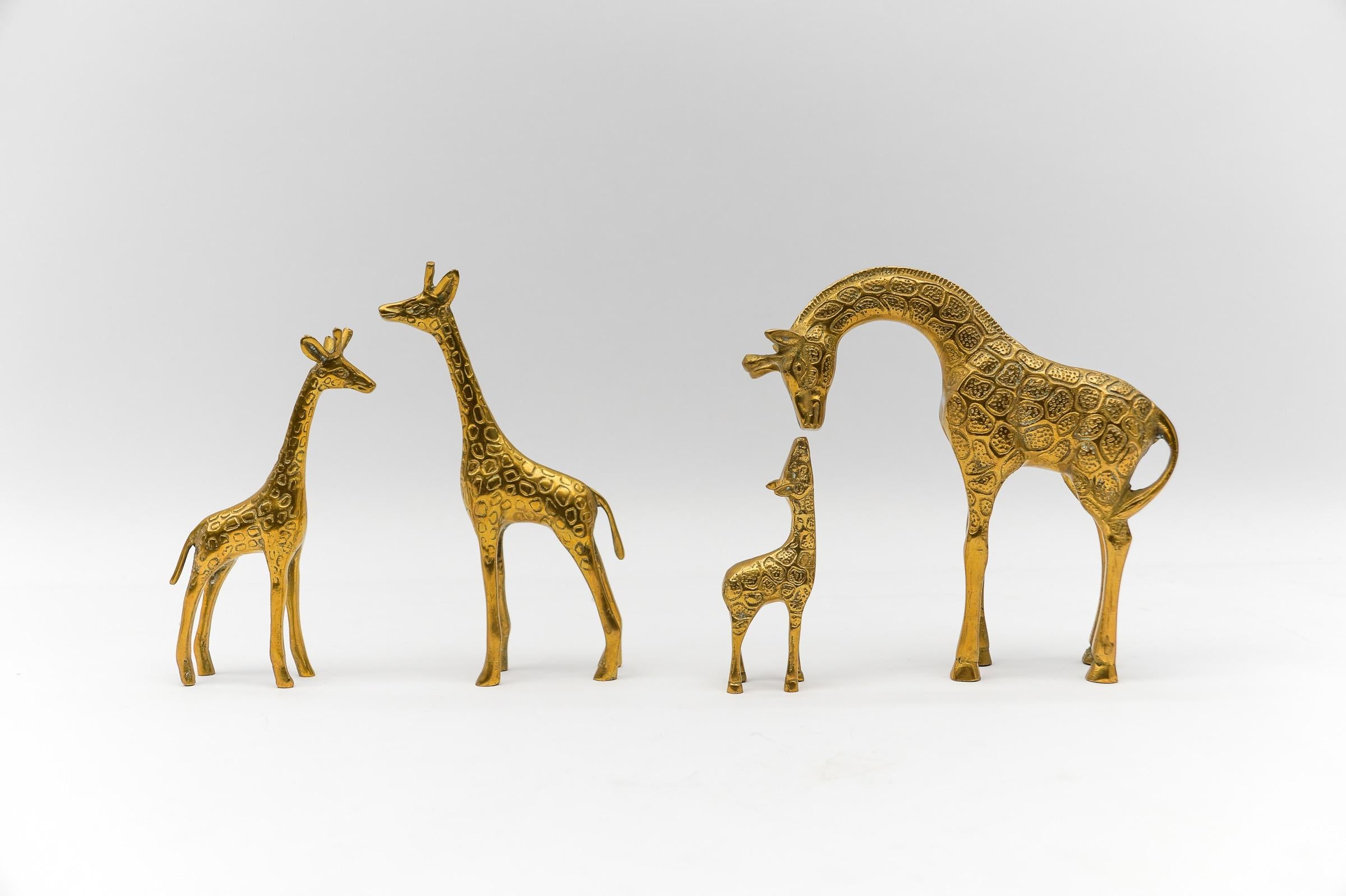 brass giraffe set