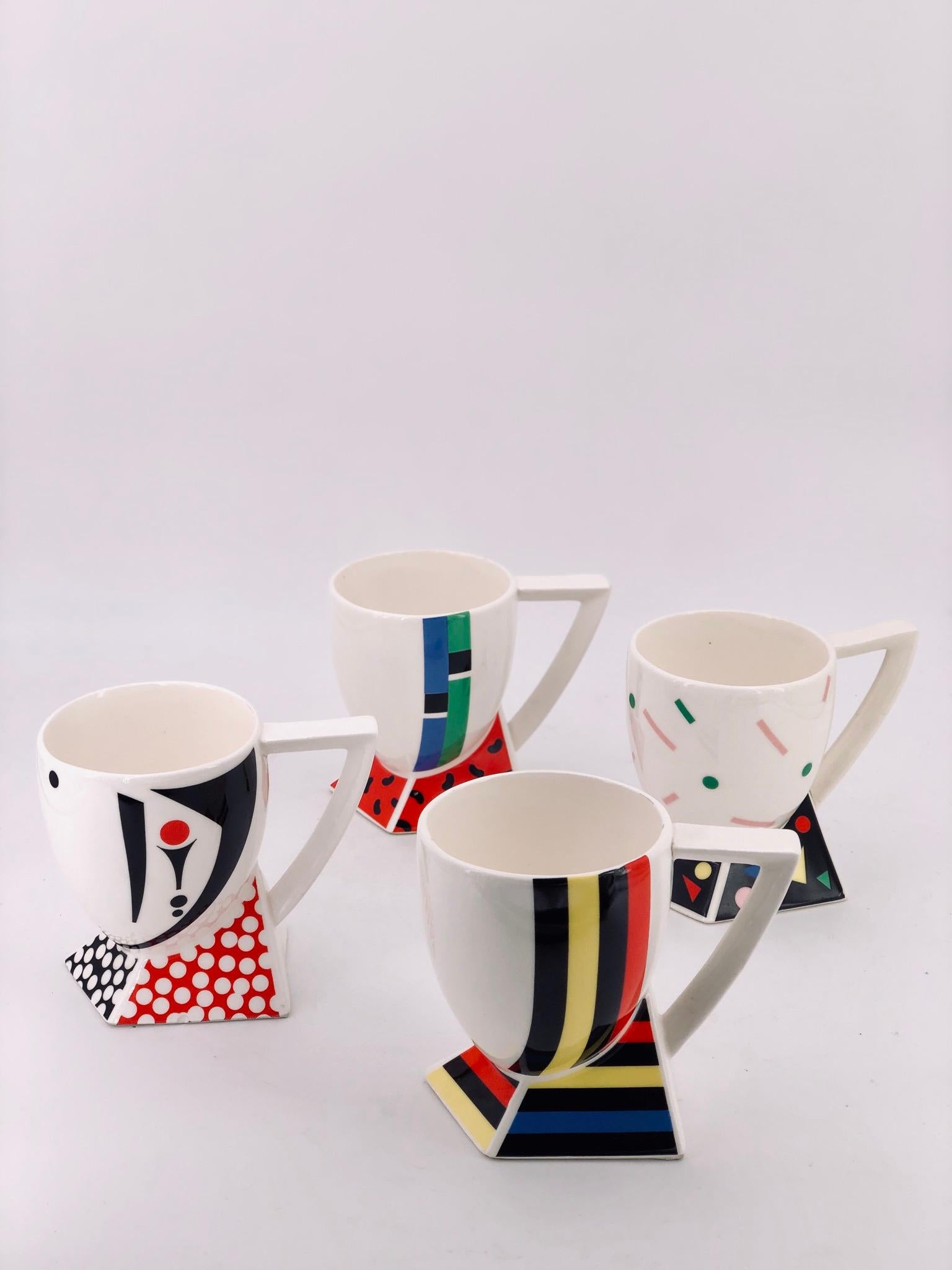Great and rare set of 4 cups designed by Kato Kogei, Japan Alpha - 3 Fujimori Collection, great condition never used circa 1980s, Memphis.