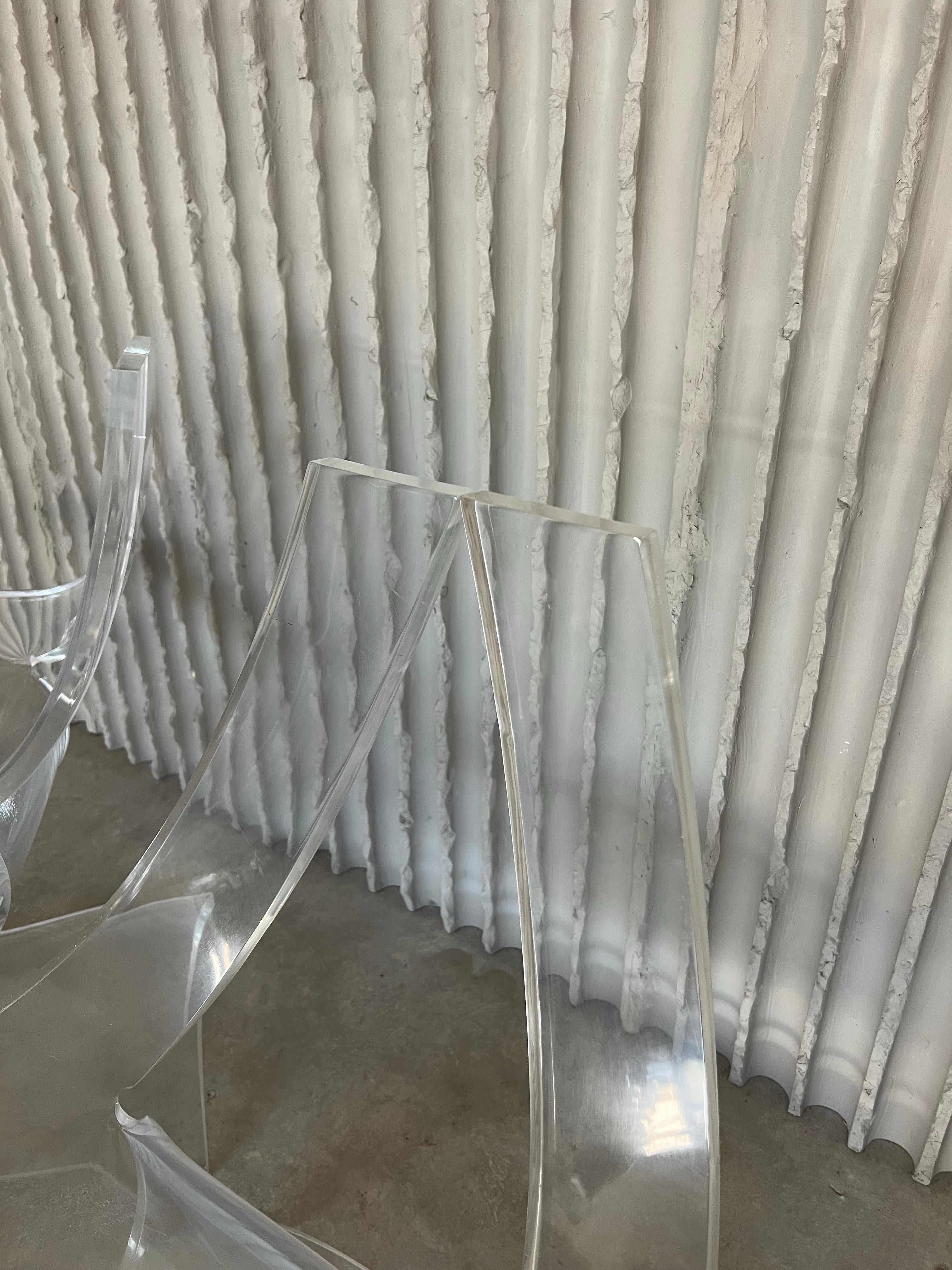 Rare set of 4 sculptural Lucite chairs by Michel Dumas In Good Condition For Sale In HAARLEM, NL