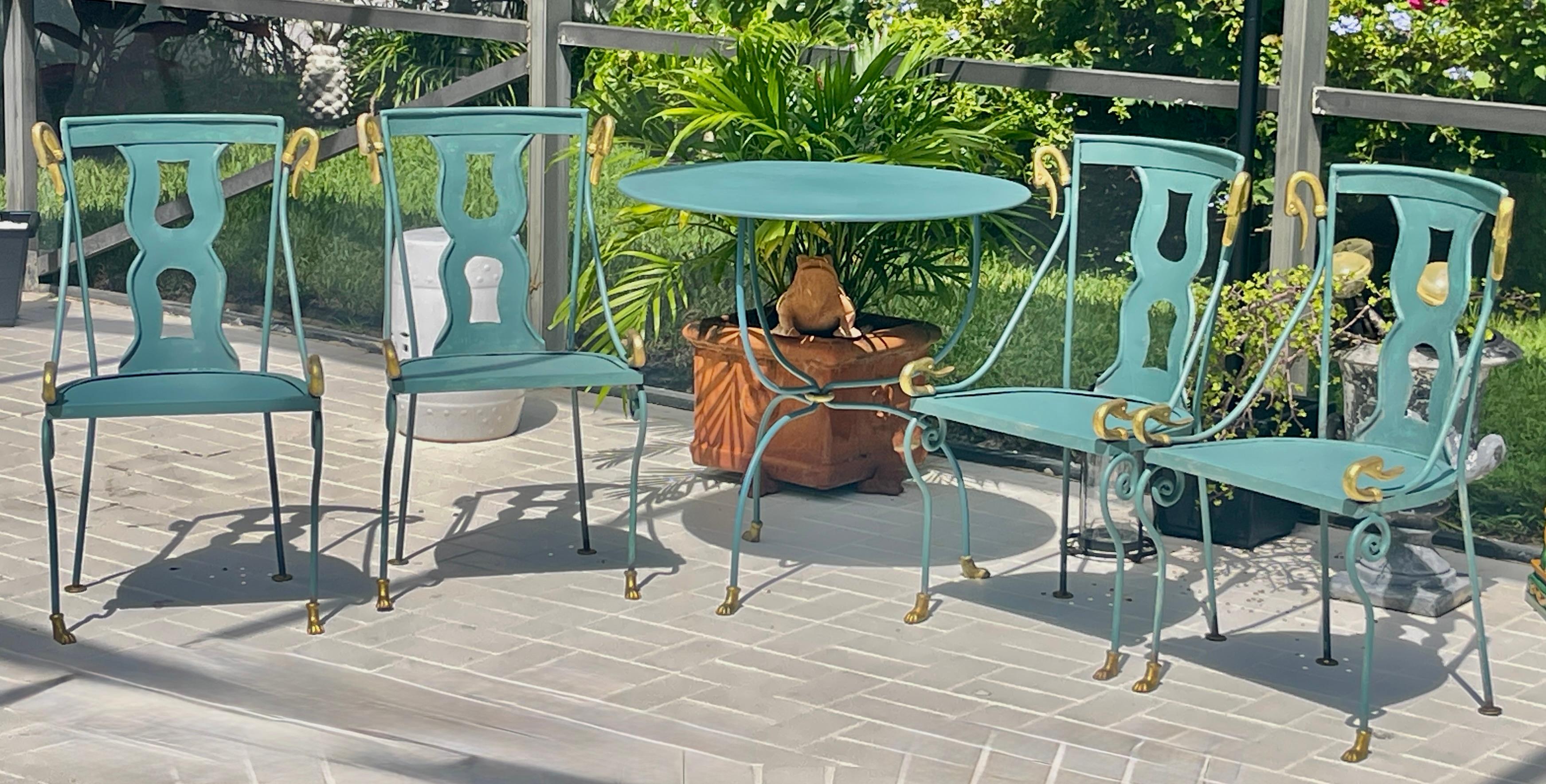 French Rare Set of  4 Swan Gondole Chairs & Table, Maison Jansen Early 20Th. C For Sale