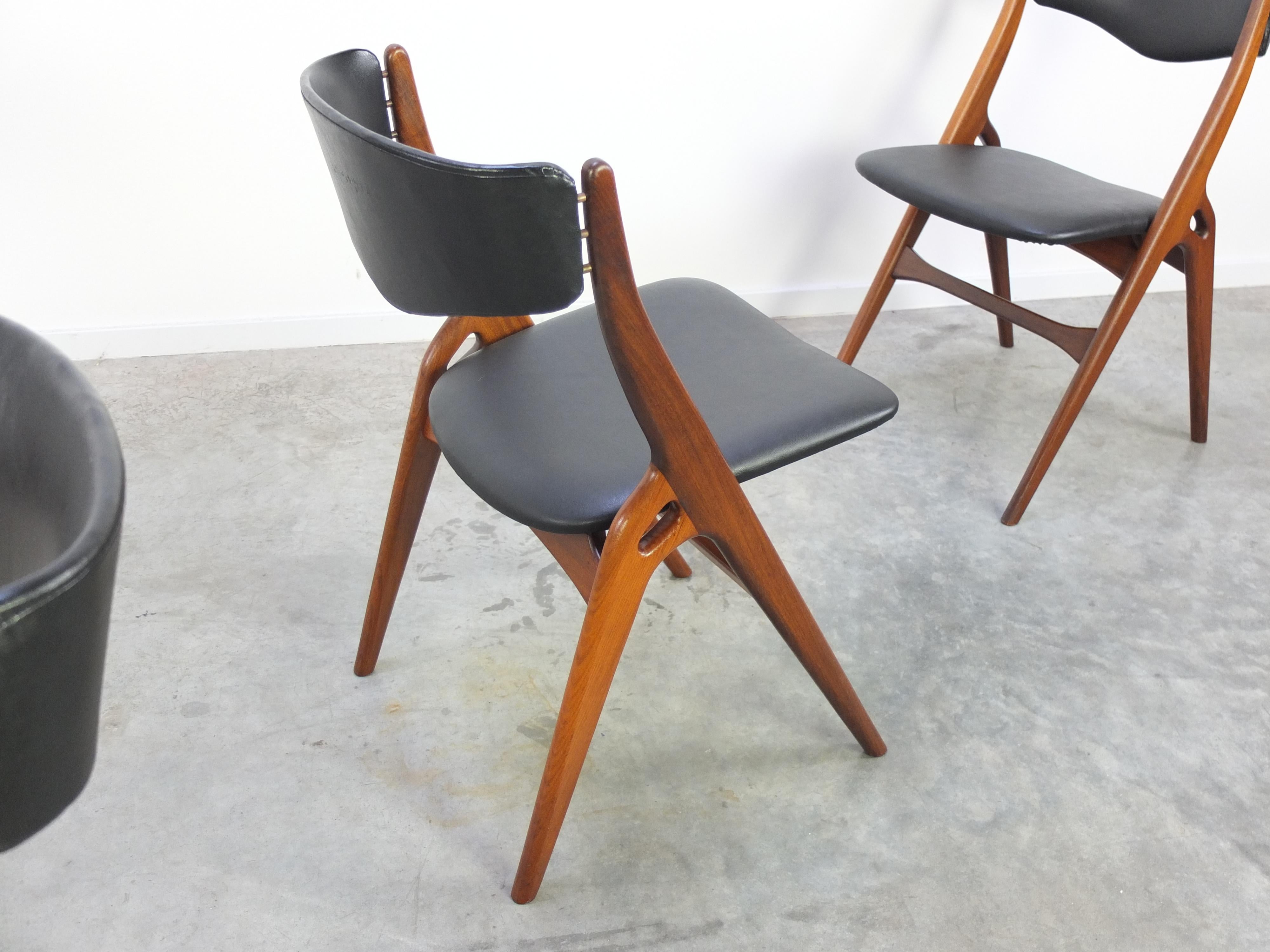 Rare Set of 4 Teak 'Aska' Dining Chairs by Louis Van Teeffelen for Wébé, 1960s 5